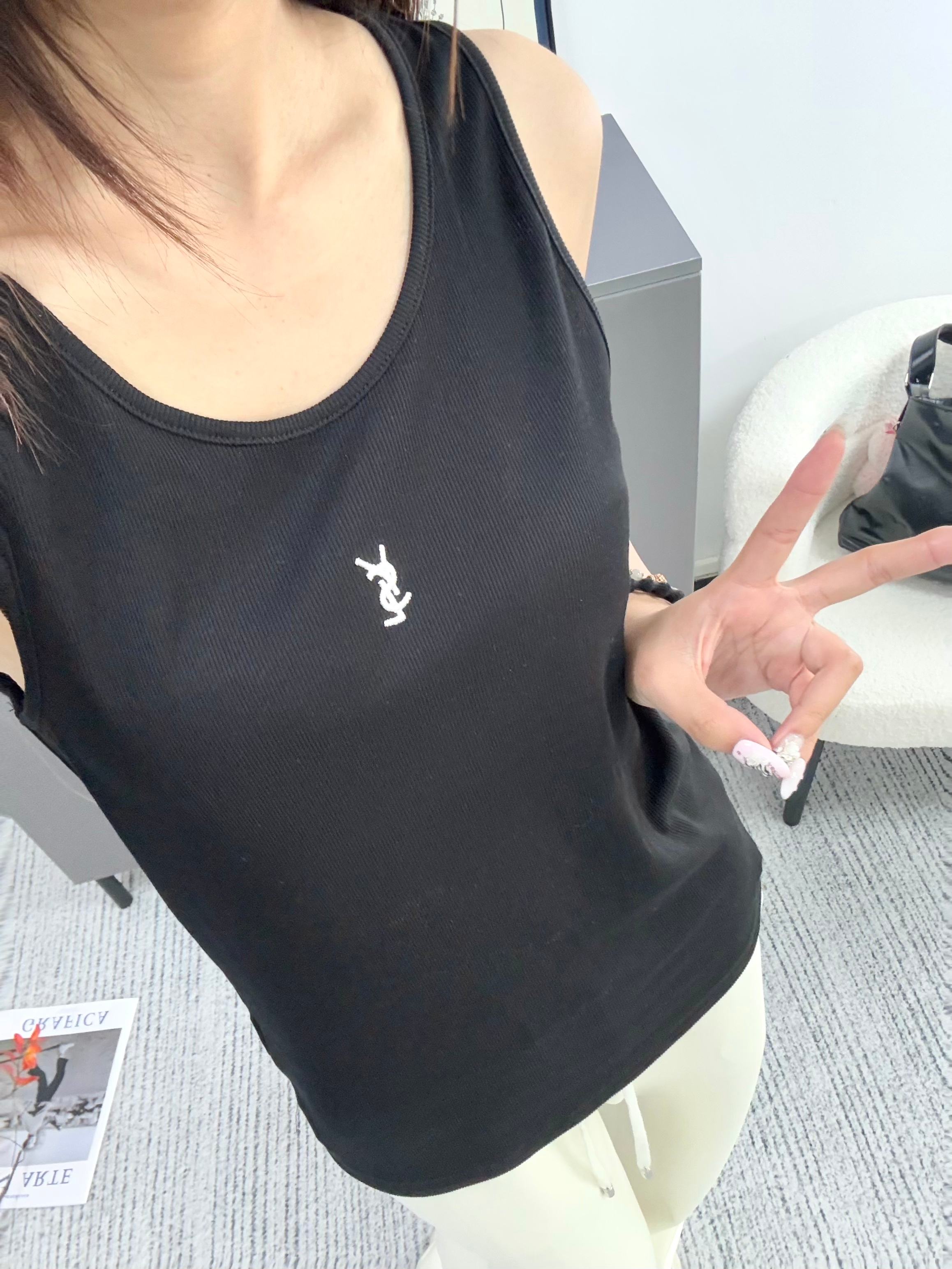 NO:802811,model pictures,,19860909模特图,,,Women's clothing