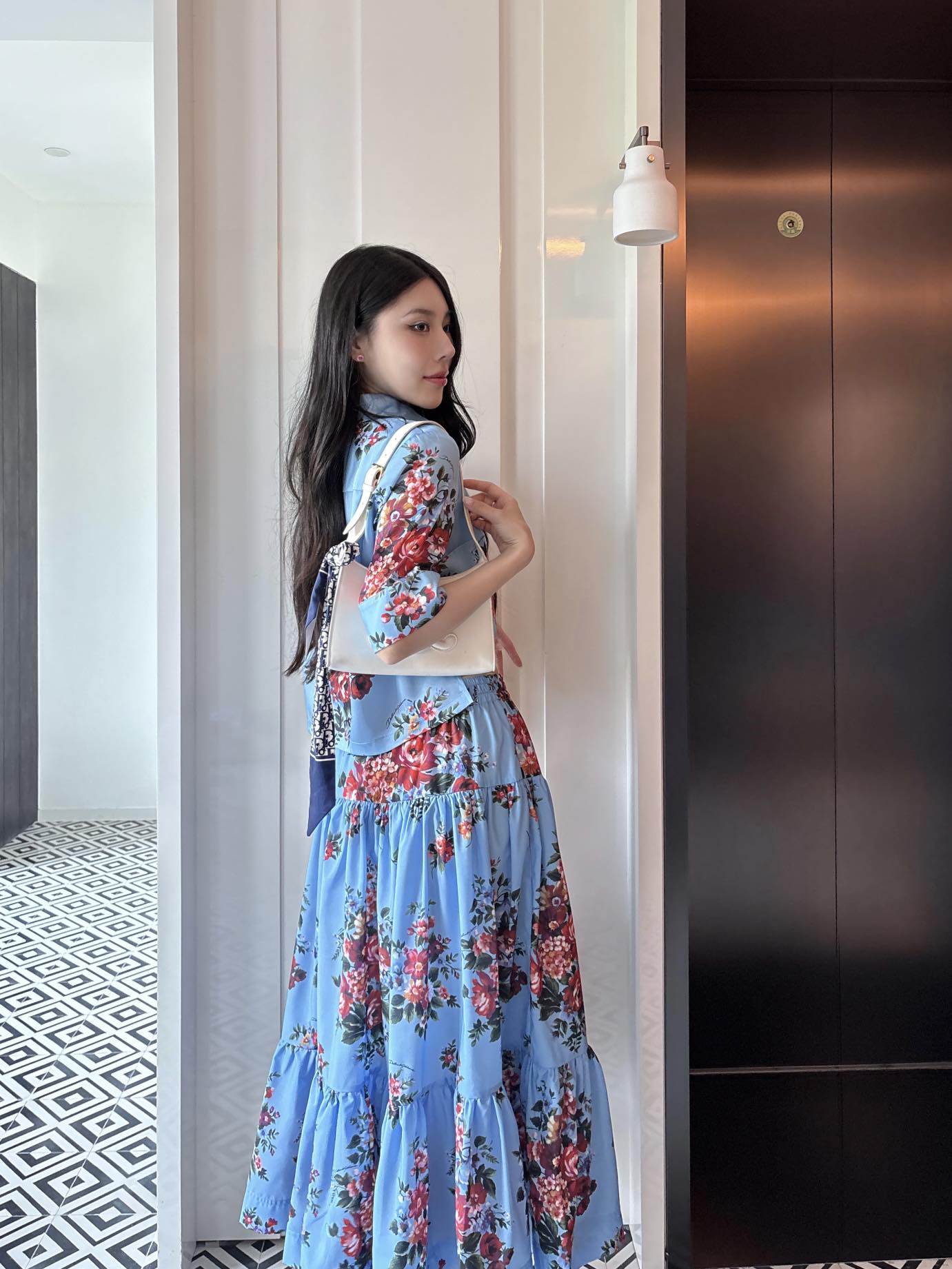 NO:806083,model pictures,,19860909模特图,,,Women's clothing
