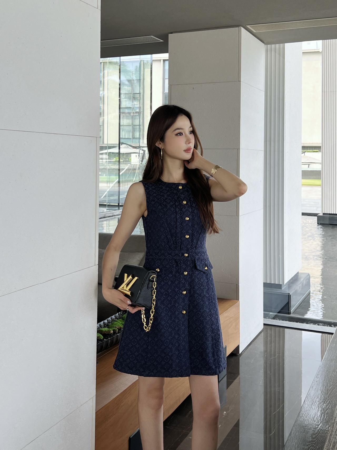 NO:806073,model pictures,,19860909模特图,,,Women's clothing