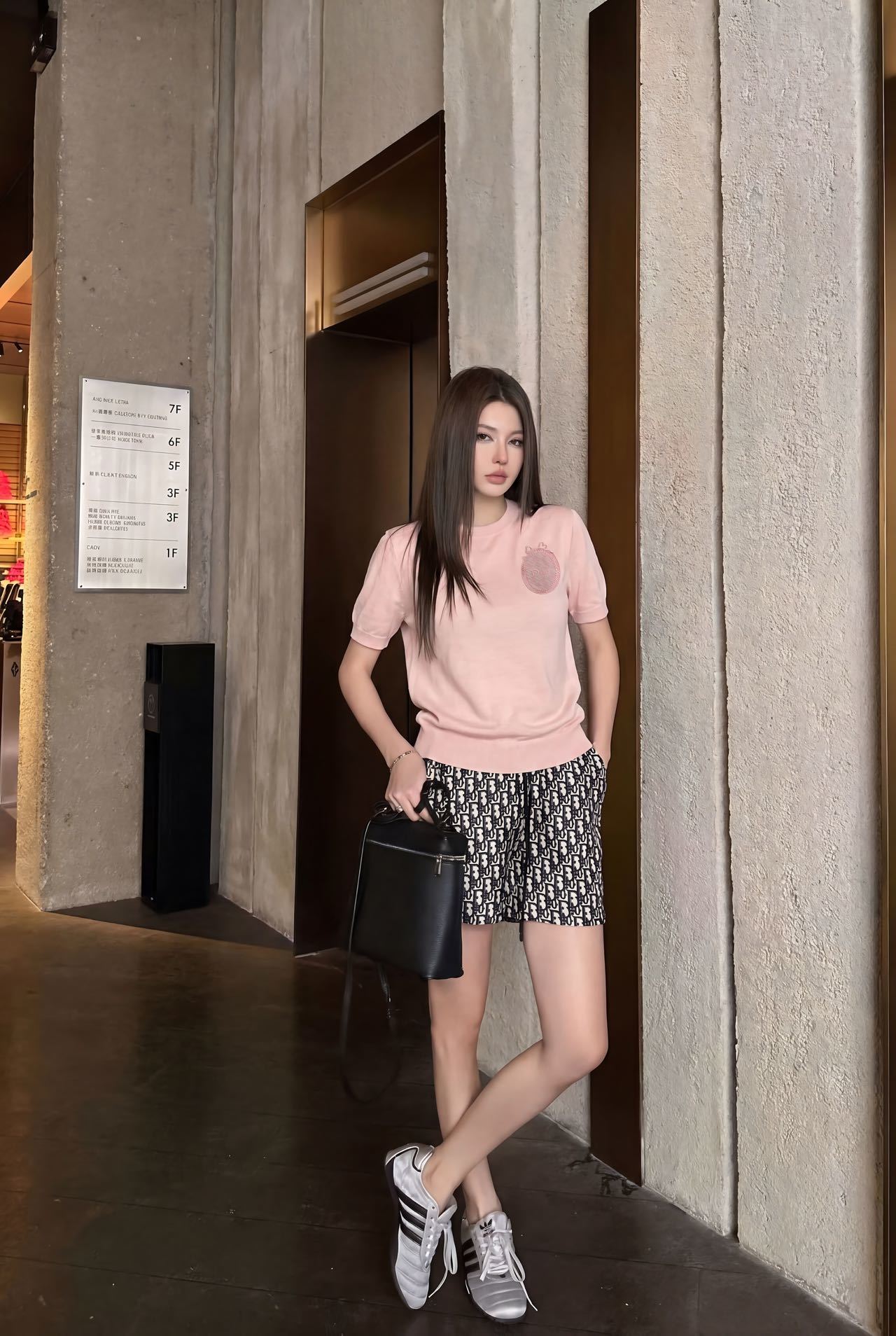 NO:827154,model pictures,,19860909模特图,,,Women's clothing