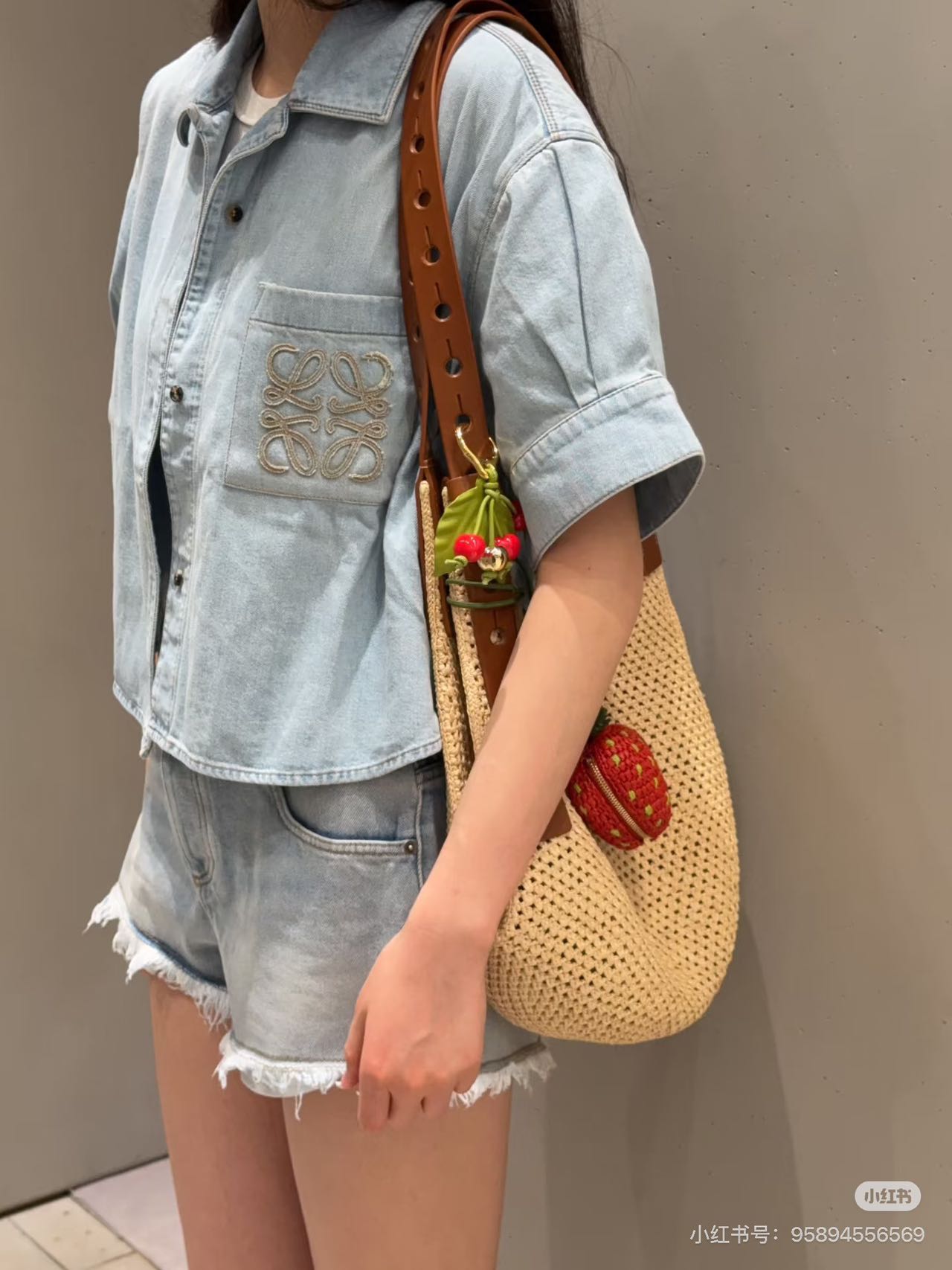 NO:829137,Purchasing upper body pictures,,19860909代购上身图,,,Women's clothing