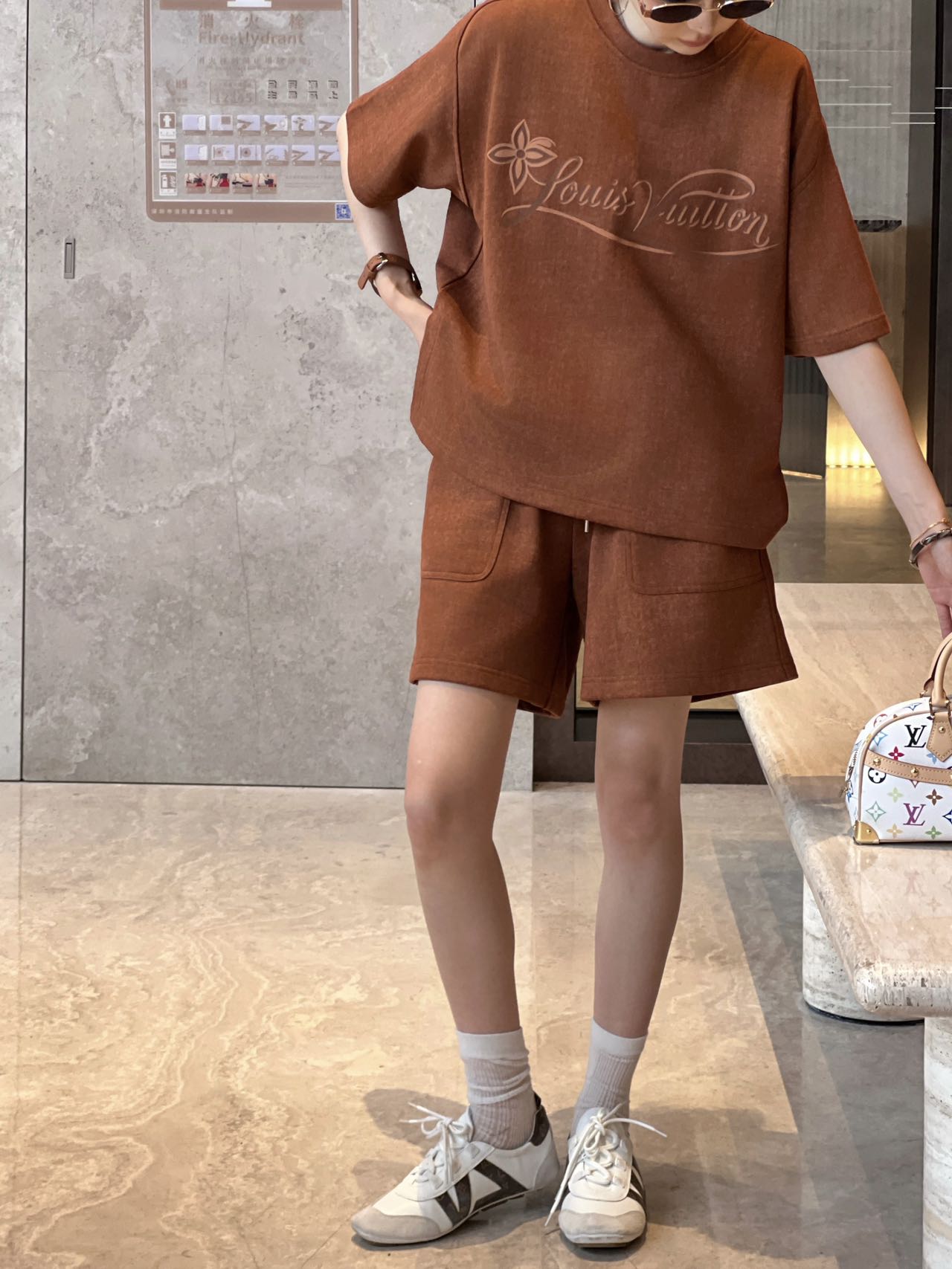 NO:831517,model pictures,,19860909模特图,,,Women's clothing