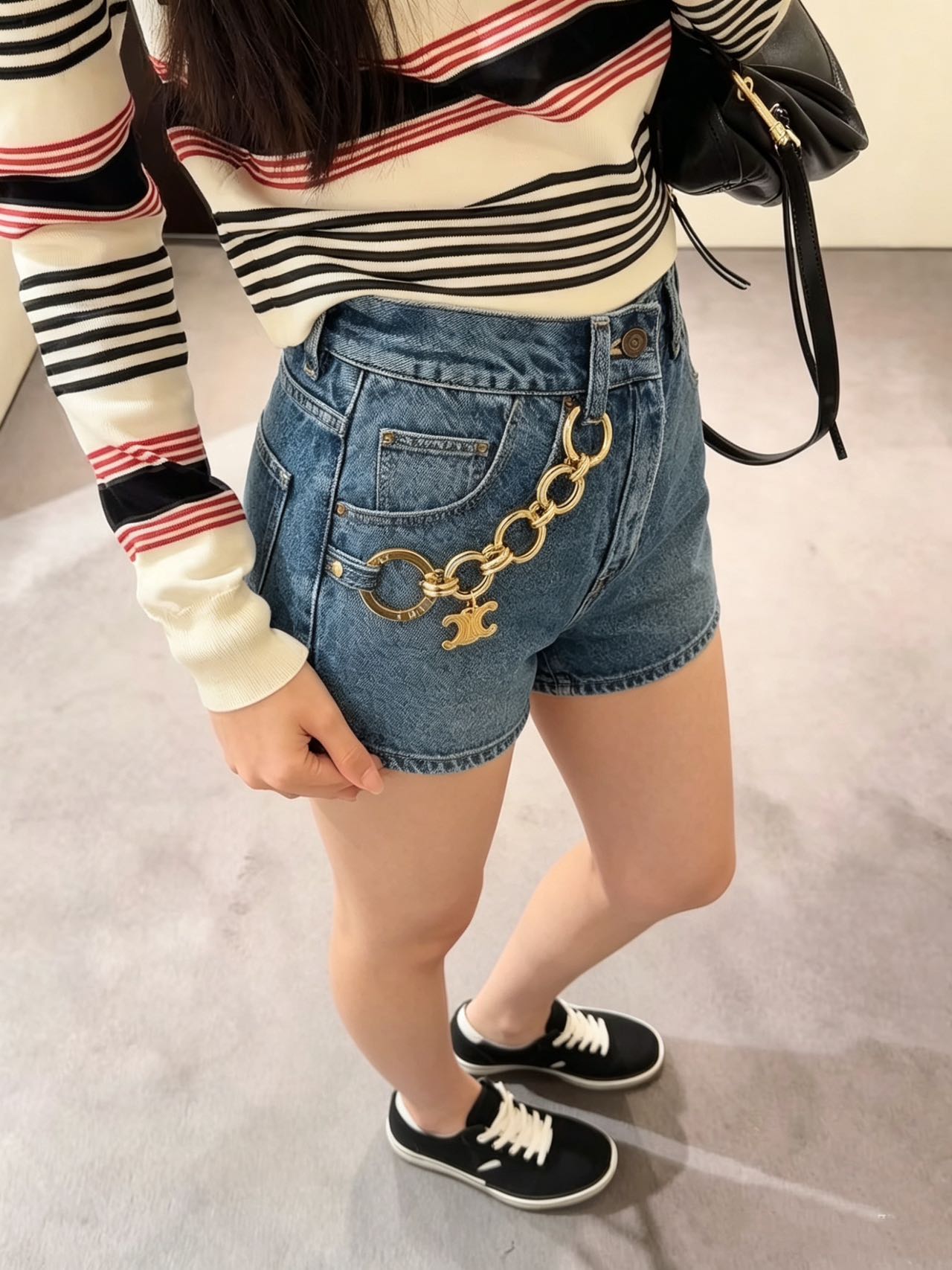 NO:834227,Purchasing upper body pictures,,19860909代购上身图,,,Women's clothing