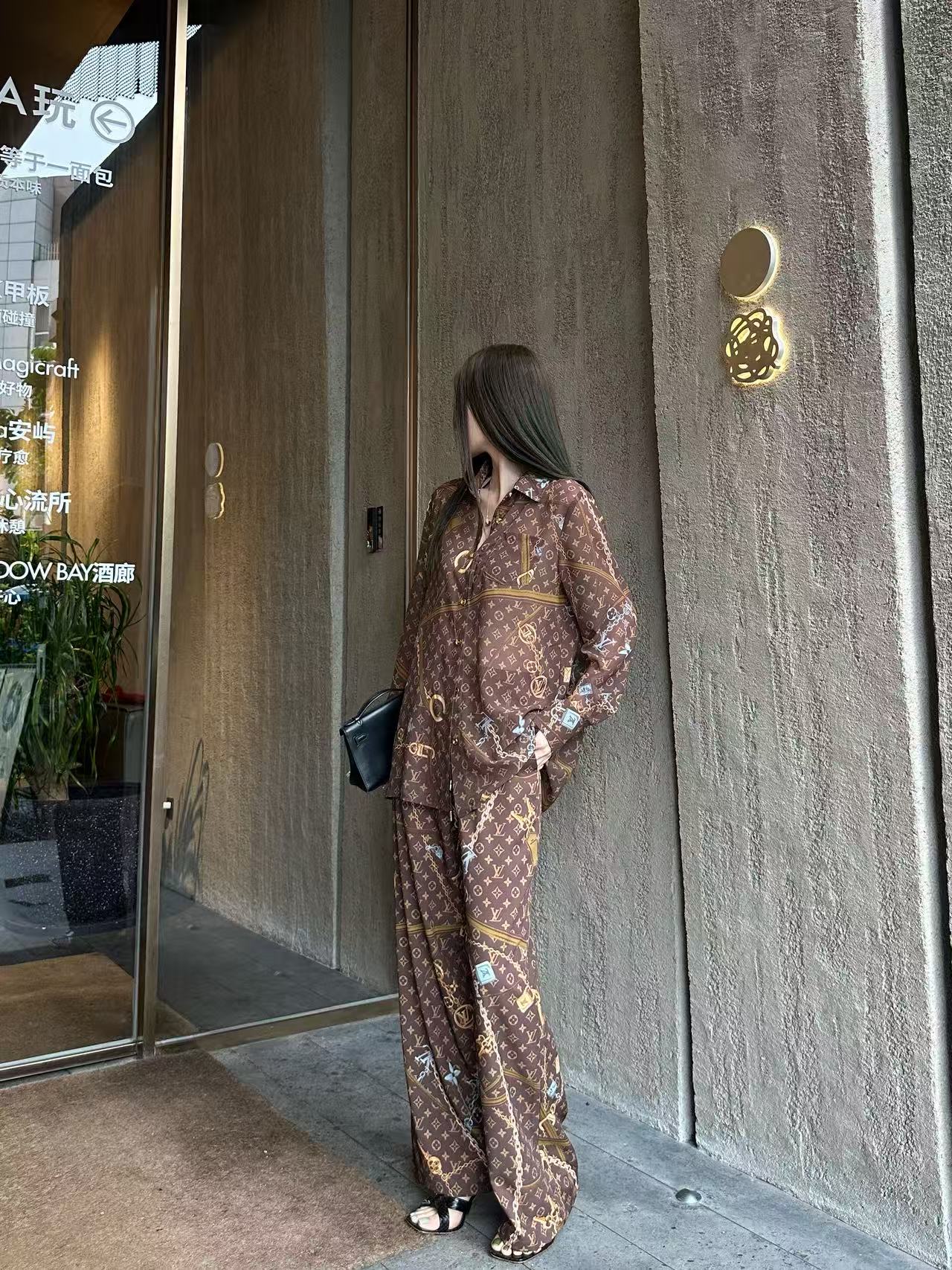 NO:837570,model pictures,,19860909模特图,,,Women's clothing