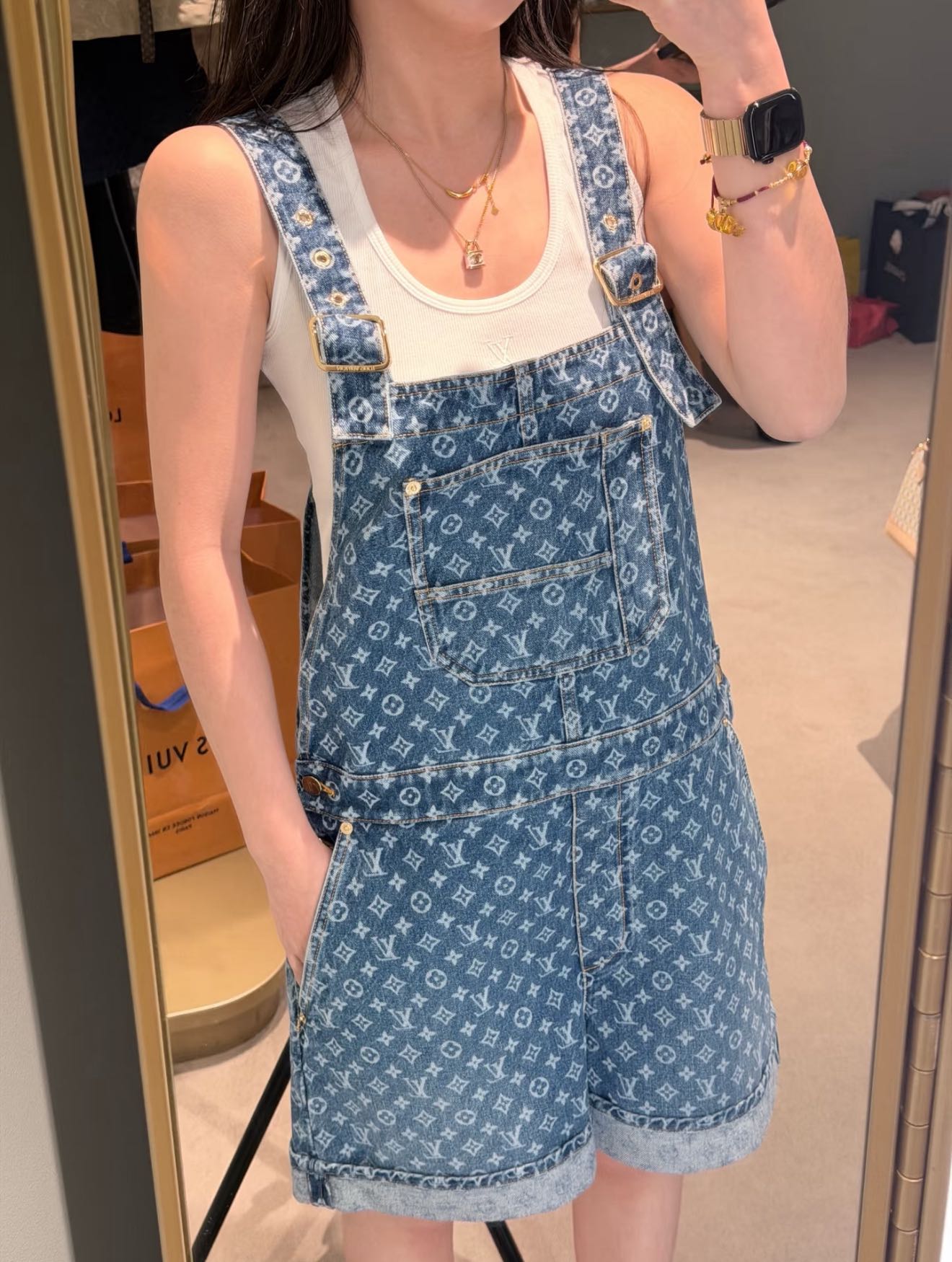 NO:846037,Purchasing upper body pictures,,19860909代购上身图,,,Women's clothing