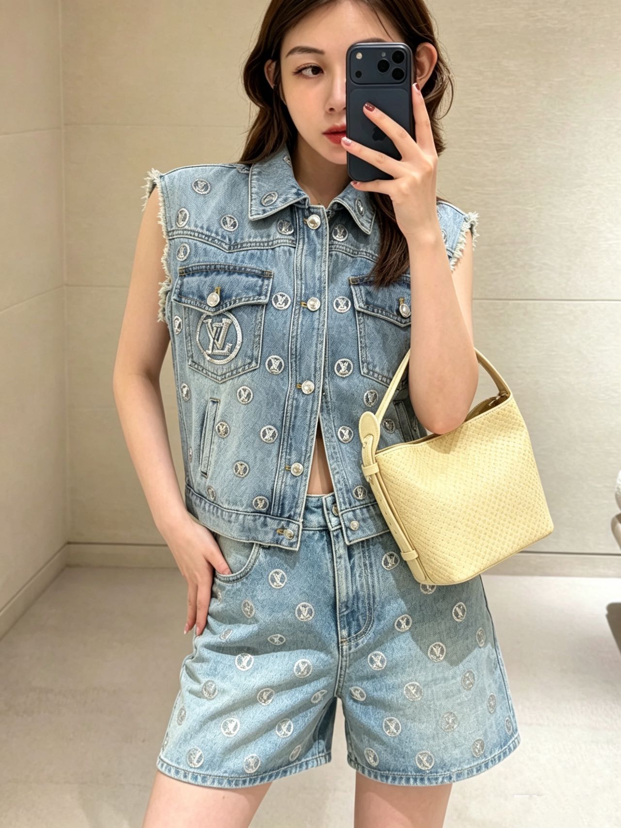 NO:864897,Purchasing upper body pictures,,19860909代购上身图,,,Women's clothing