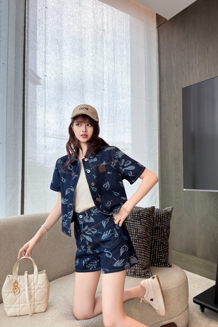 NO:886125,model pictures,,19860909模特图,,,Women's clothing