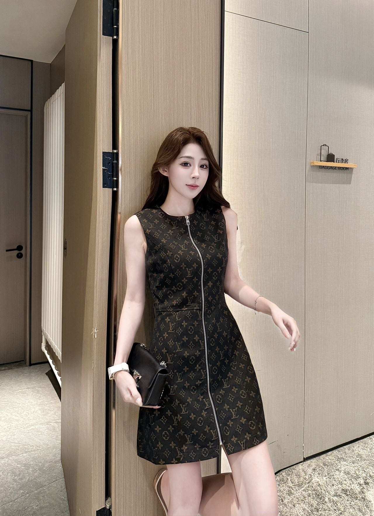 NO:890068,model pictures,,19860909模特图,,,Women's clothing