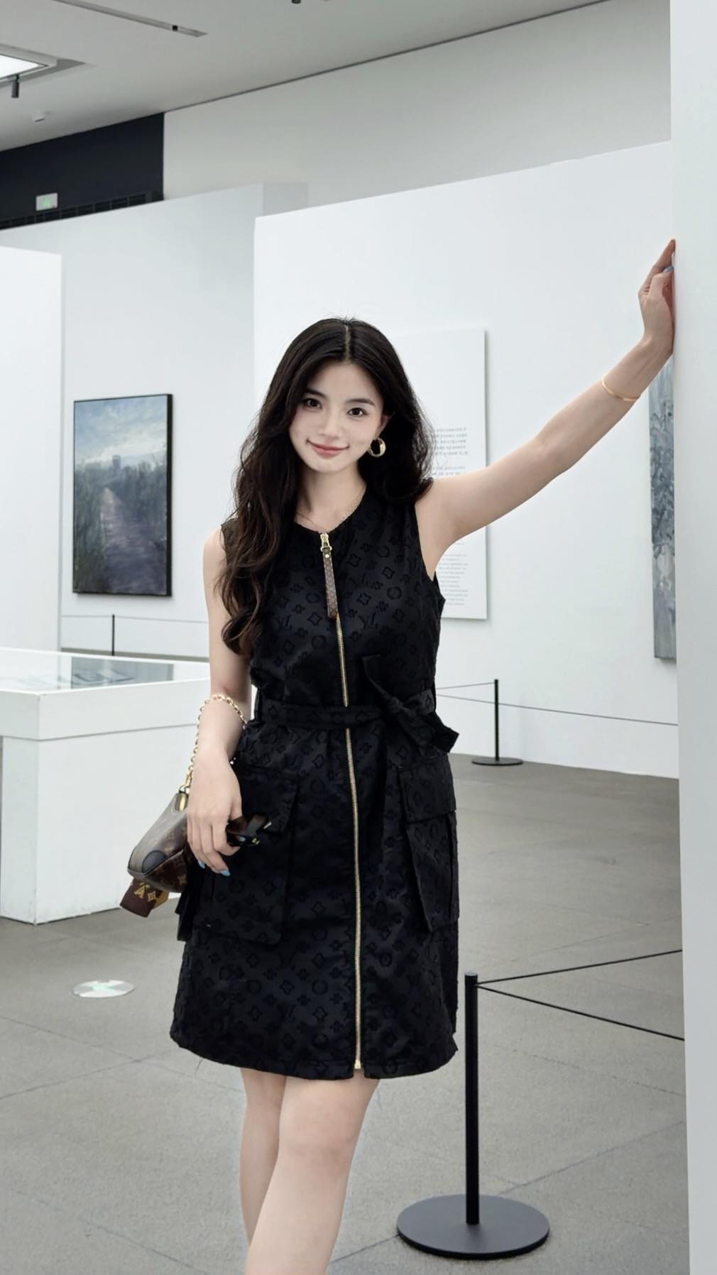 NO:890077,model pictures,,19860909模特图,,,Women's clothing