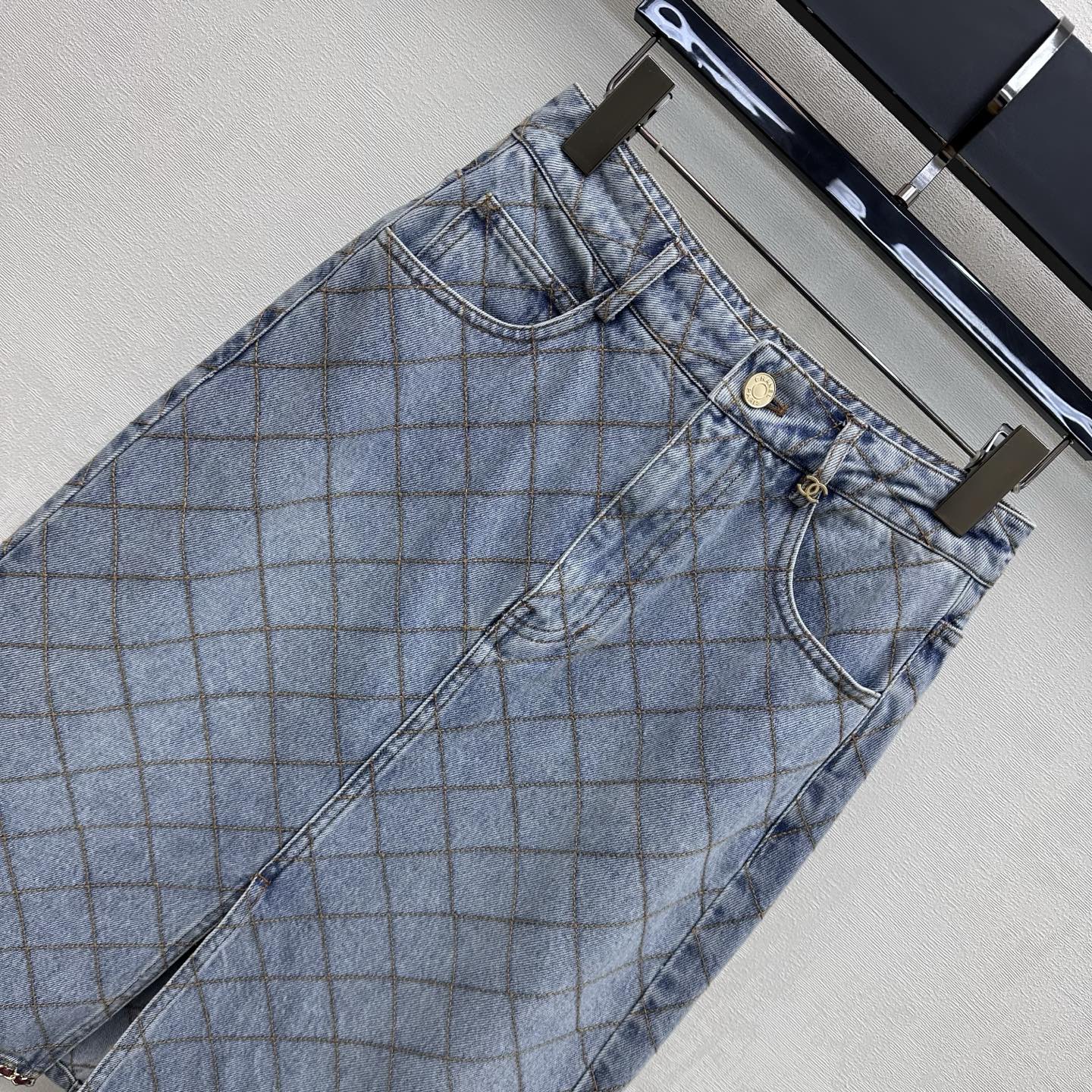 Chanel Diamond Stitch Chain Trim Front Slit Skirt