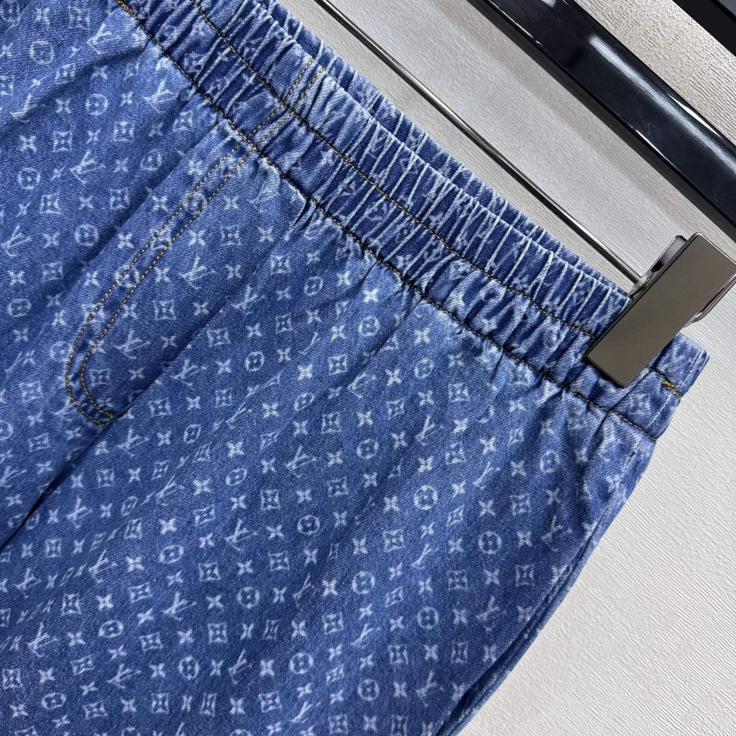 louis vuitton monogram jacquard straight jeans