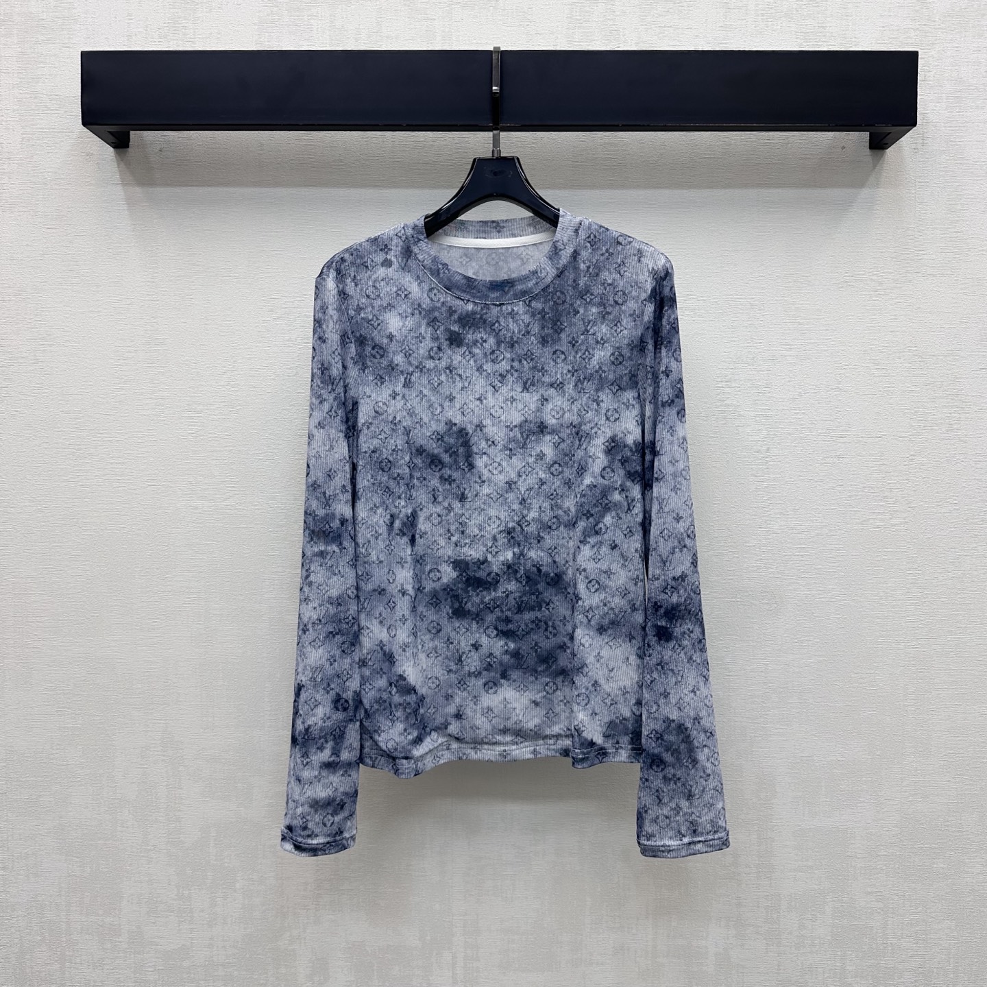louis vuitton tie dye mesh long sleeved top