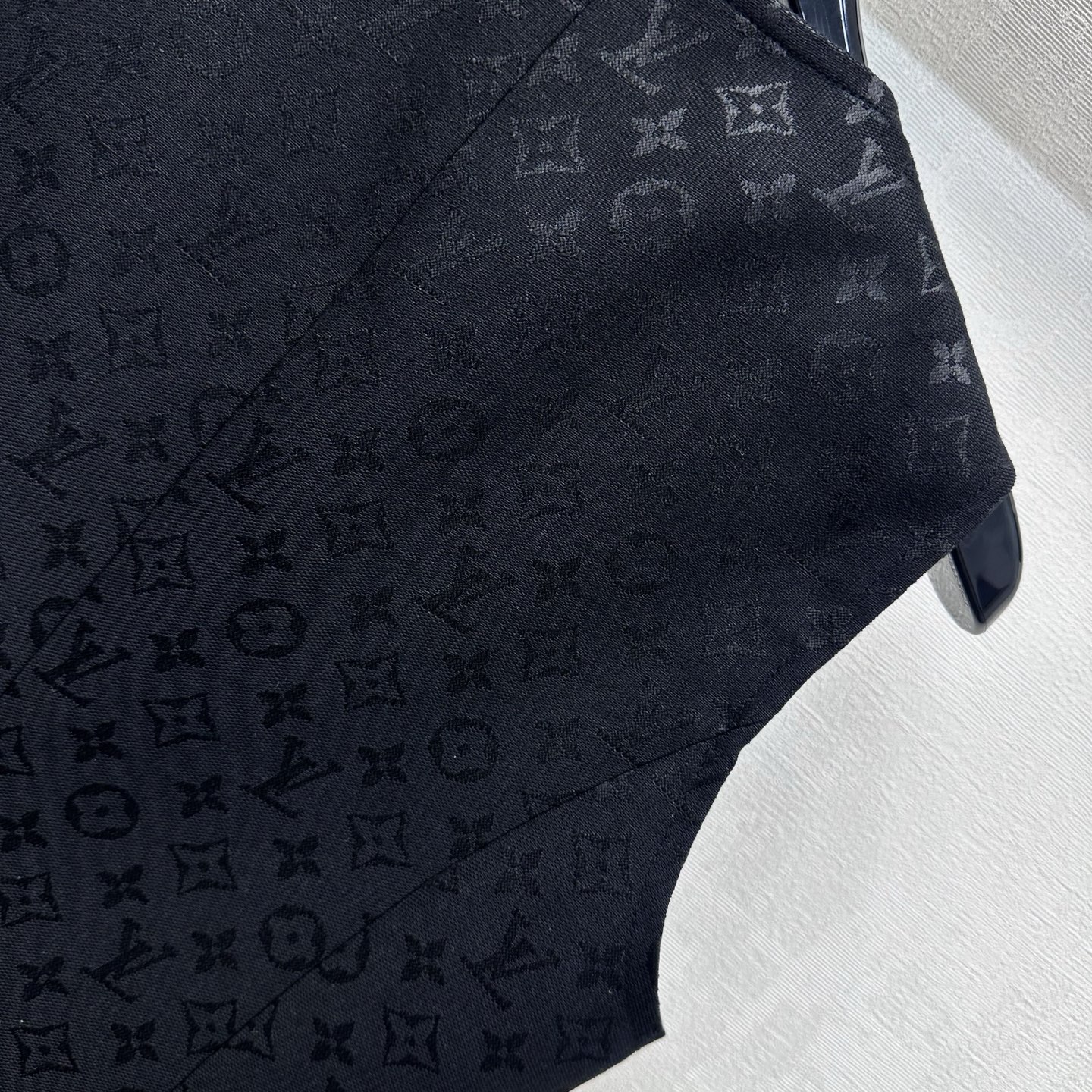 louis vuitton monogram jacquard fitted vest