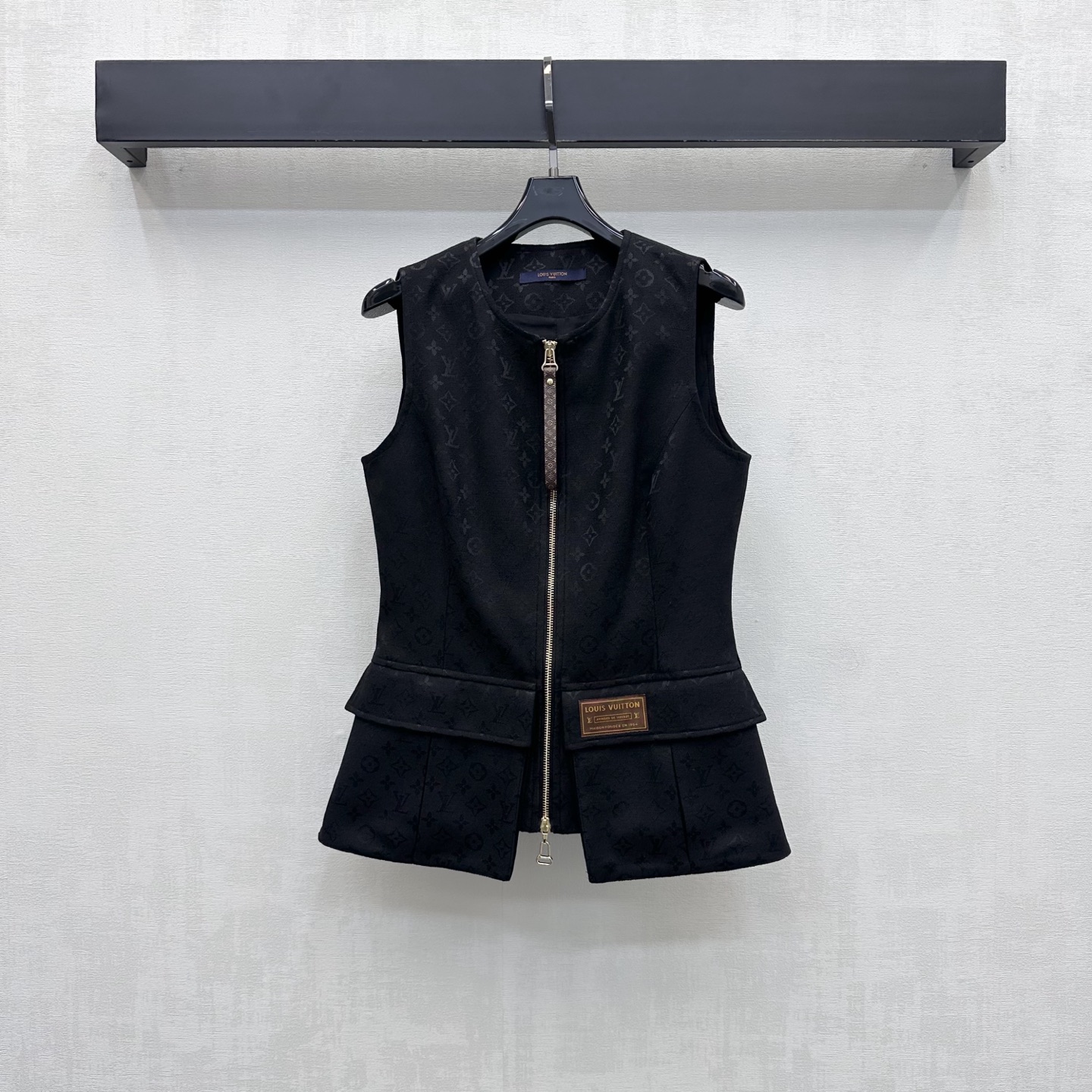 louis vuitton monogram jacquard fitted vest