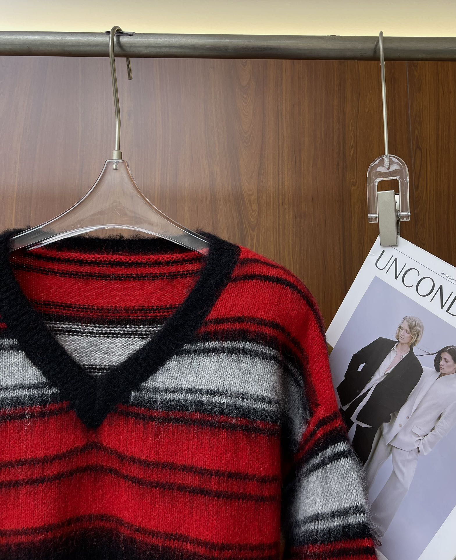 High-End Quality Women’s Clothes Featuring MM6 and Classic Stripe Design - 图片 9