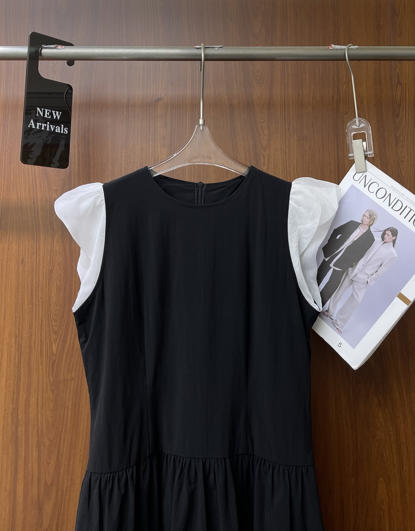 High-End Women’s Clothing: MM6 French Style with Unique Details and Comfortable Fit - 图片 8
