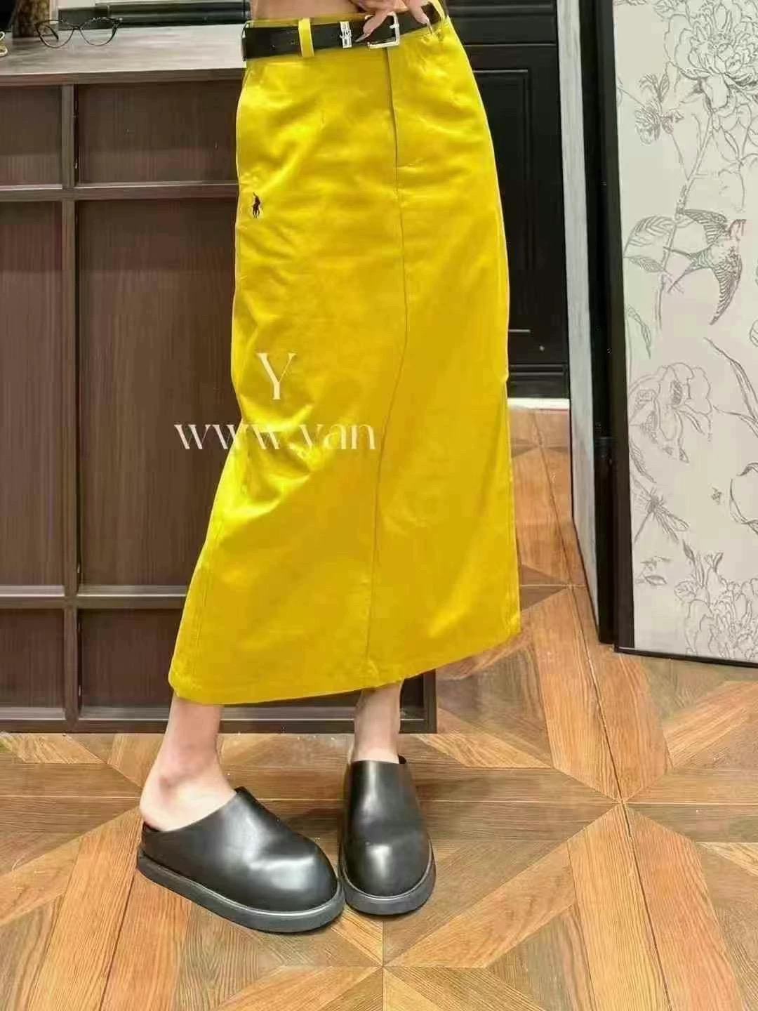 Stylish High-Quality Women’s Outfit with Modon-Simplified Cowboy Half-Dress and High Waist Effect - 图片 2