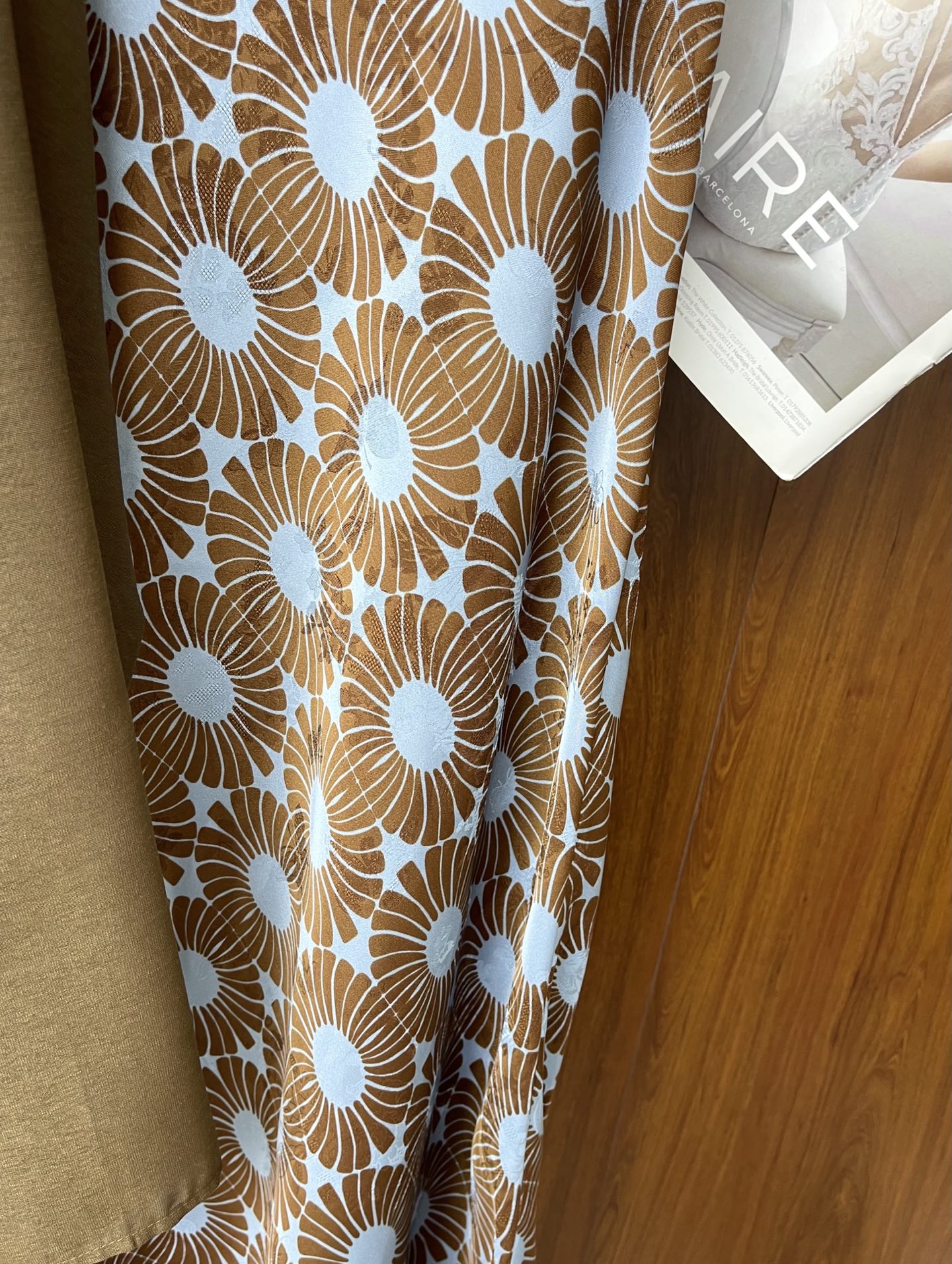 High-Quality Women’s Clothes: Innovative Designs by Packing Masters for Fashionable Style - 图片 5