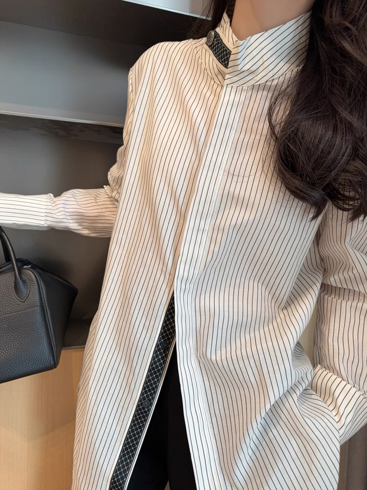 Luxury French Women’s Suit: Sandro’s High-Quality Shirt with Timeless Style and Versatile Appeal - 图片 7