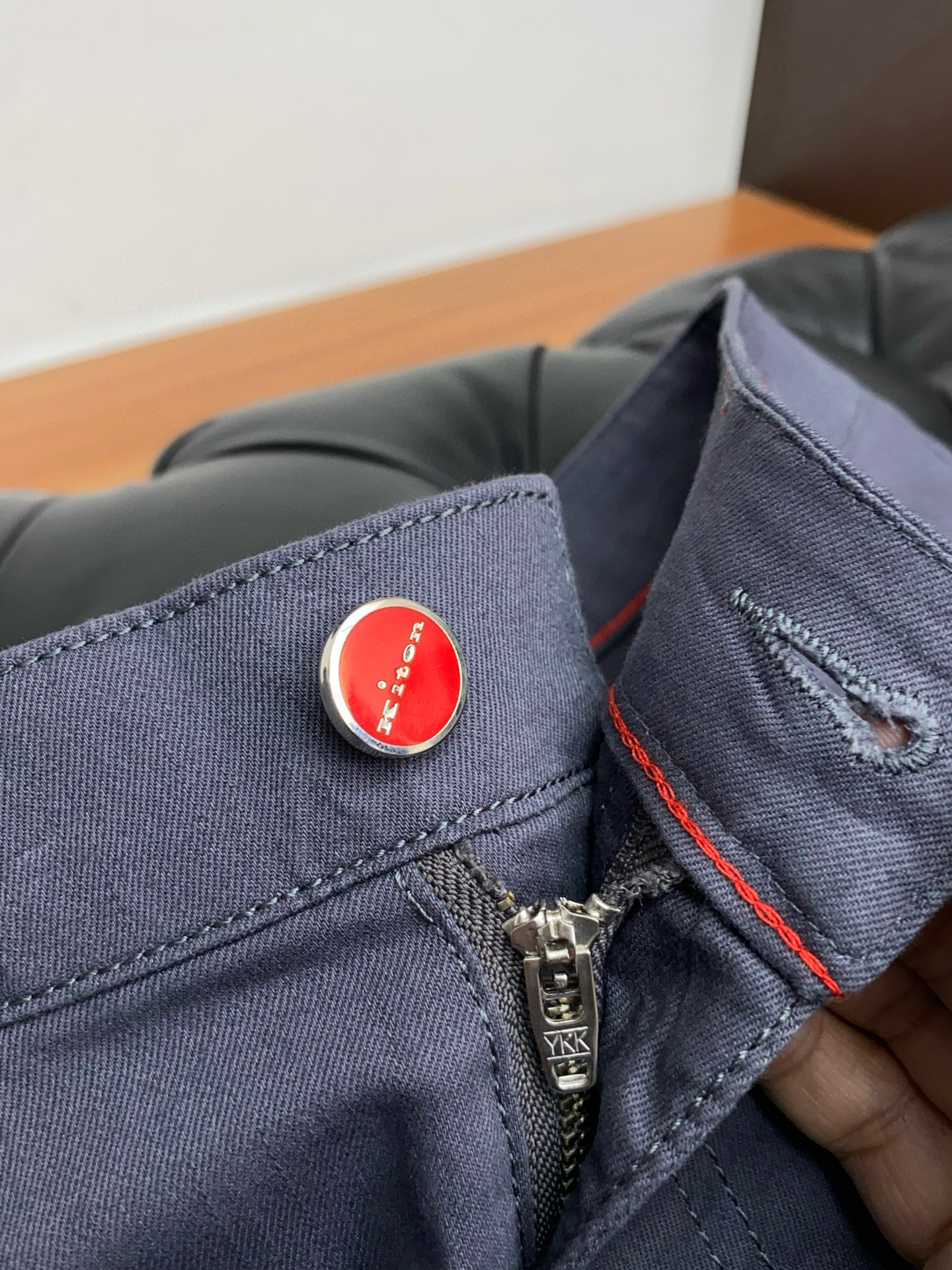 “Kiton 2025 Customizable Leisure Pants: High-End Style for Business and Leisure, Sizes 30-38” - 图片 4