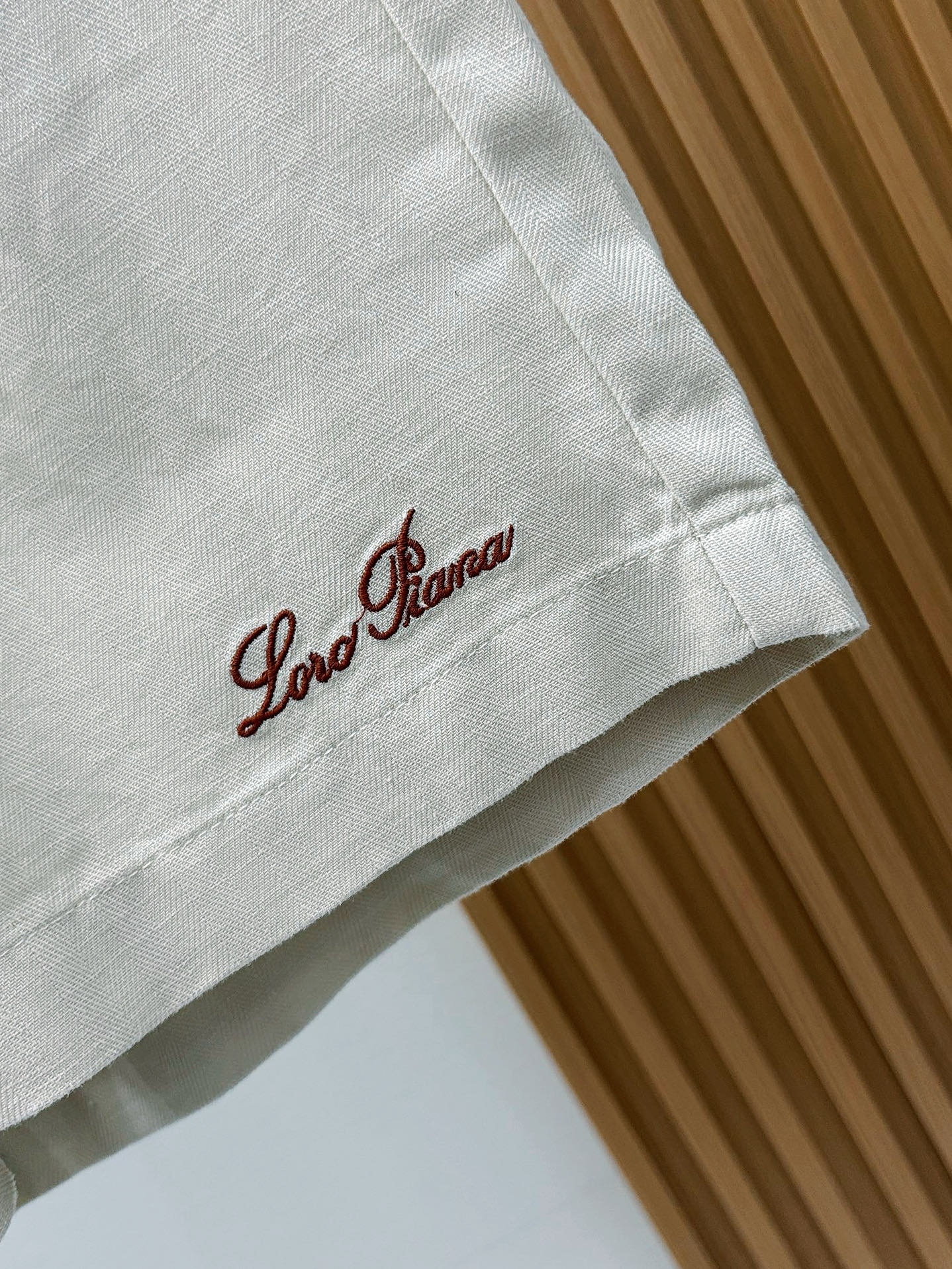 Loro Piana 诺悠翩雅 2026春夏季新款，最新休闲短裤。原版裤型上身休闲百搭 定制麻棉面料 l