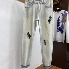 克罗心 男士牛仔裤原厂原布原洗水!进口原版水洗弹力面料,复杂的手工艺叠加,任何一个洗水环节多停留几秒都会变成完全不一样的 克罗心 男士牛仔裤原厂原布原洗水!进口原版水洗弹力面料,复杂的手工艺叠加,任何一个洗水环节多停留几秒都会变成完全不一样的