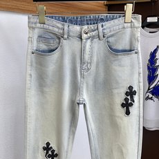 克罗心 男士牛仔裤原厂原布原洗水!进口原版水洗弹力面料,复杂的手工艺叠加,任何一个洗水环节多停留几秒都会变成完全不一样的 克罗心 男士牛仔裤原厂原布原洗水!进口原版水洗弹力面料,复杂的手工艺叠加,任何一个洗水环节多停留几秒都会变成完全不一样的