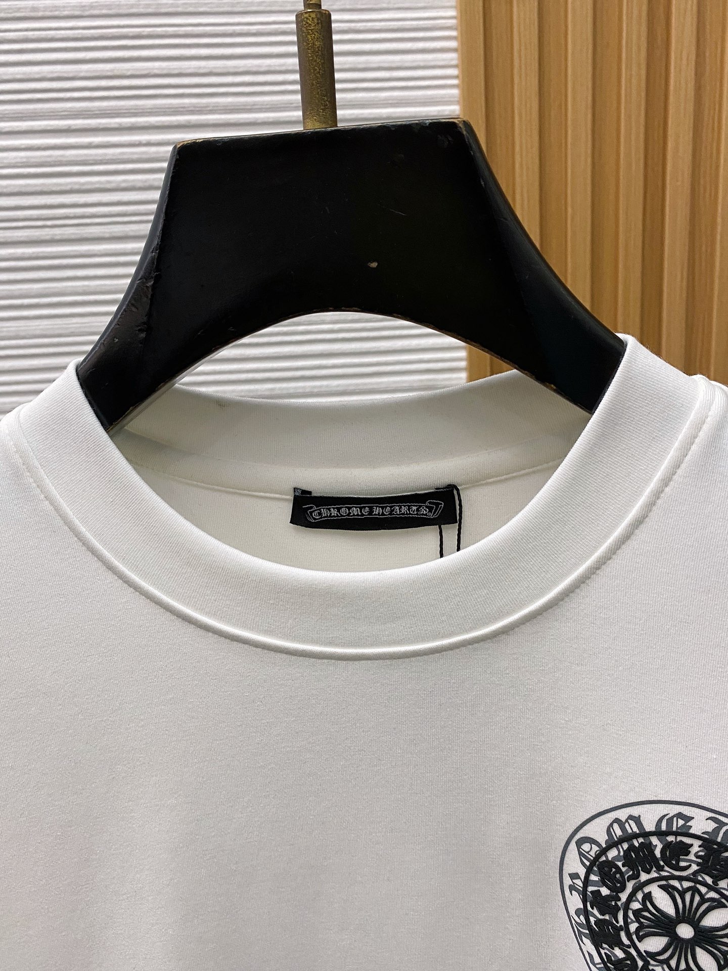 克罗心 s-2xL 26秋冬男装专柜官网新品短袖打底 爆款面料超好 人气推荐秋冬必备卫布男士圆领短袖 正面饰有经典图标刺