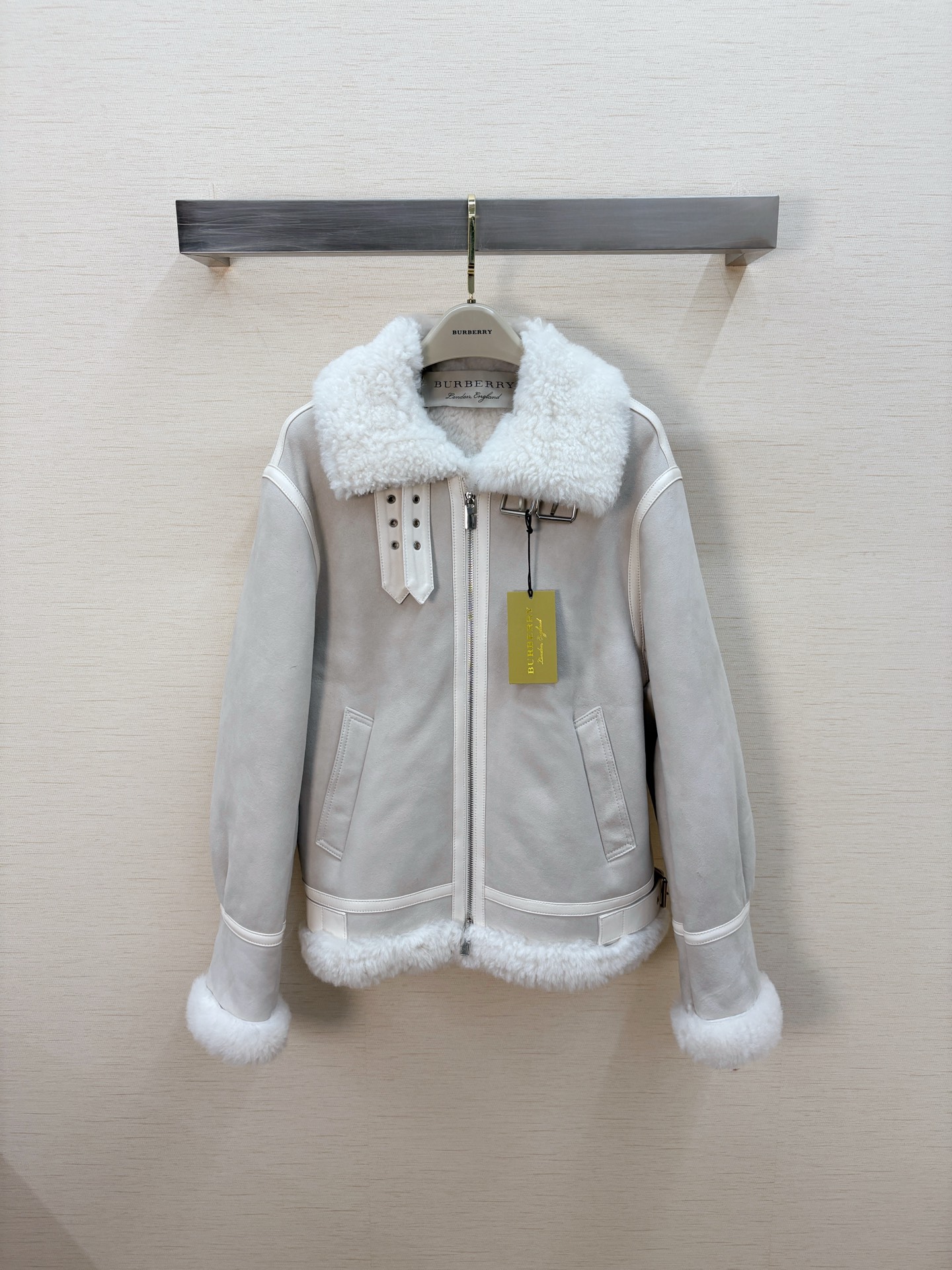 NO:636001,2025, new BURB*RRY imported fur one-piece, all real shots, Burberry-clothing, burberry, alexander wang198609092025,上新BURB*RRY进口皮毛一体,全部实拍,博柏利-服装,burberry,alexander wang,Women's clothing