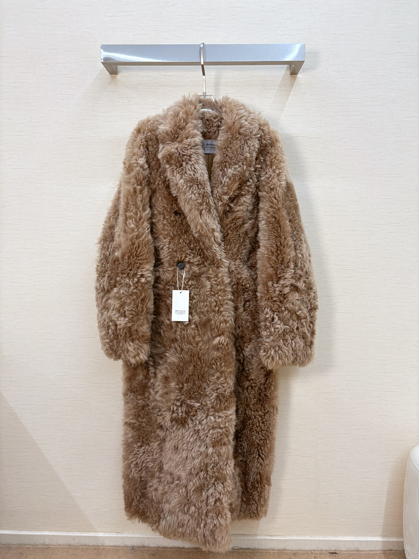 NO:636049,2025, new B*C long imported fur all-in-one camel color, all real shots, 6 colors available, women's clothing, alexander wang198609092025,上新B*C长款进口皮毛一体驼色,全部实拍6色可选,女装,alexander wang,Women's clothing
