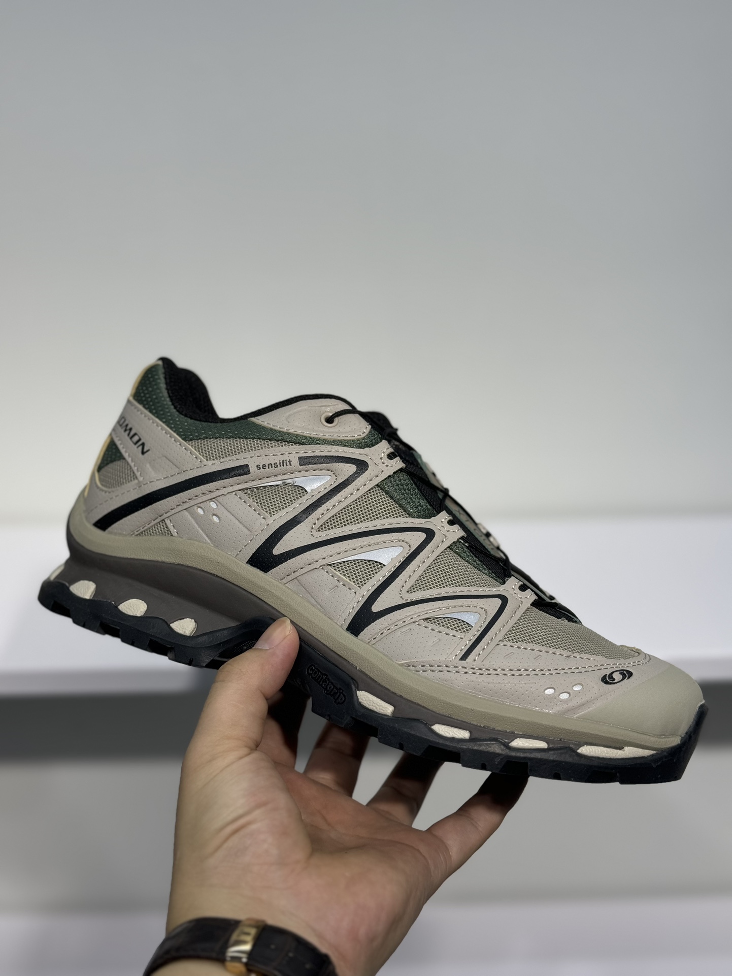 NO:276502,Spot Salomon XTQ khaki Top versions available Size:36 36.5 37.5 38 38.5 39 40.5 41 42 42.5 43 44 44.5 45,19860909档口现货 萨洛蒙Salomon XTQ卡其色 顶级版本现货供应 Size:36 36.5 37.5 38 38.5 39 40.5 41 42 42.5 43 44 44.5 45,,Men's shoes