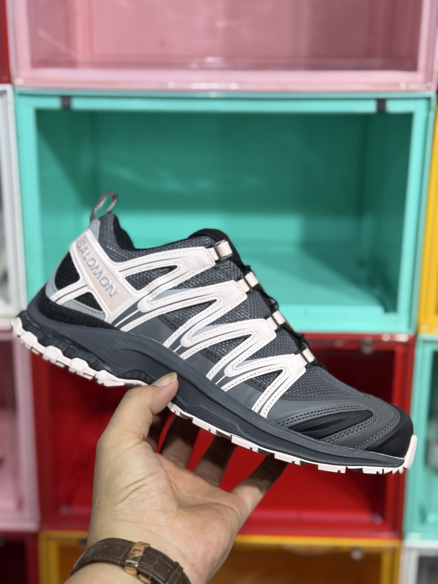 NO:729482,Salomon 3D black and gray top version is in stock at the stall. Size: 36 36.5 37.5 38 38.5 39 40.5 41 42 42.5 43 44 44.5 45 46,19860909档口现货 萨洛蒙Salomon 3D 黑灰 顶级版本现货供应 Size:36 36.5 37.5 38 38.5 39 40.5 41 42 42.5 43 44 44.5 45 46,,Men's shoes