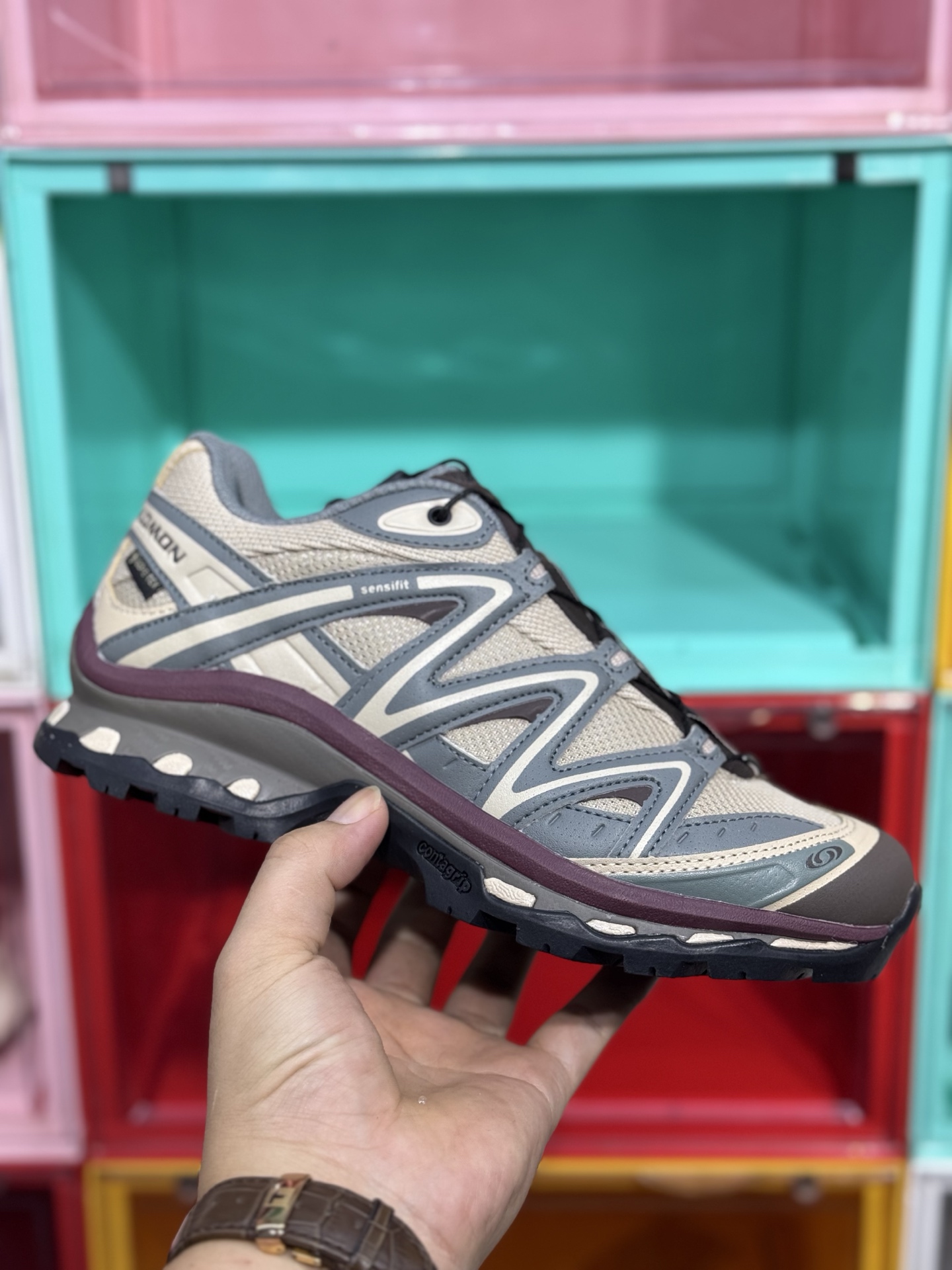 NO:729548,In stock at the stall Salomon XT-Q brown gray top version available in stock Size: 36 36.5 37.5 38 38.5 39 40.5 41 42 42.5 43 44 44.5 45 46,19860909档口现货 萨洛蒙Salomon XT-Q 棕灰 顶级版本现货供应 Size:36 36.5 37.5 38 38.5 39 40.5 41 42 42.5 43 44 44.5 45 46,,Men's shoes