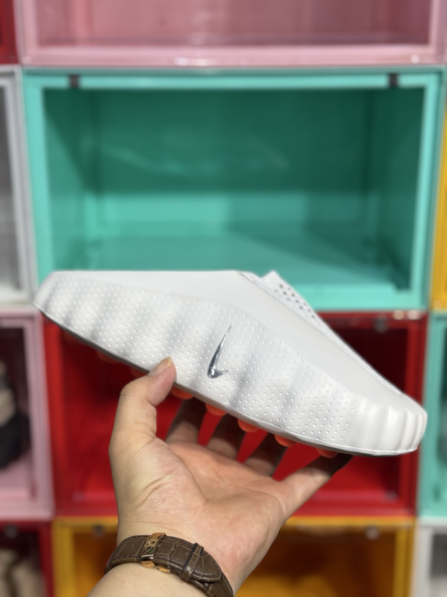 NO:781235,Available at the stall Nike Mind 002 comfortable fit breathable training shoes for men and women gray half-flop size 36 37.5 38 39 40 41 42 43 44 45,19860909档口现货 Nike Mind 002 舒适贴合 透气 训练鞋 男女款 灰色半拖 尺码 36 37.5 38 39 40 41 42 43 44 45,,Men's shoes