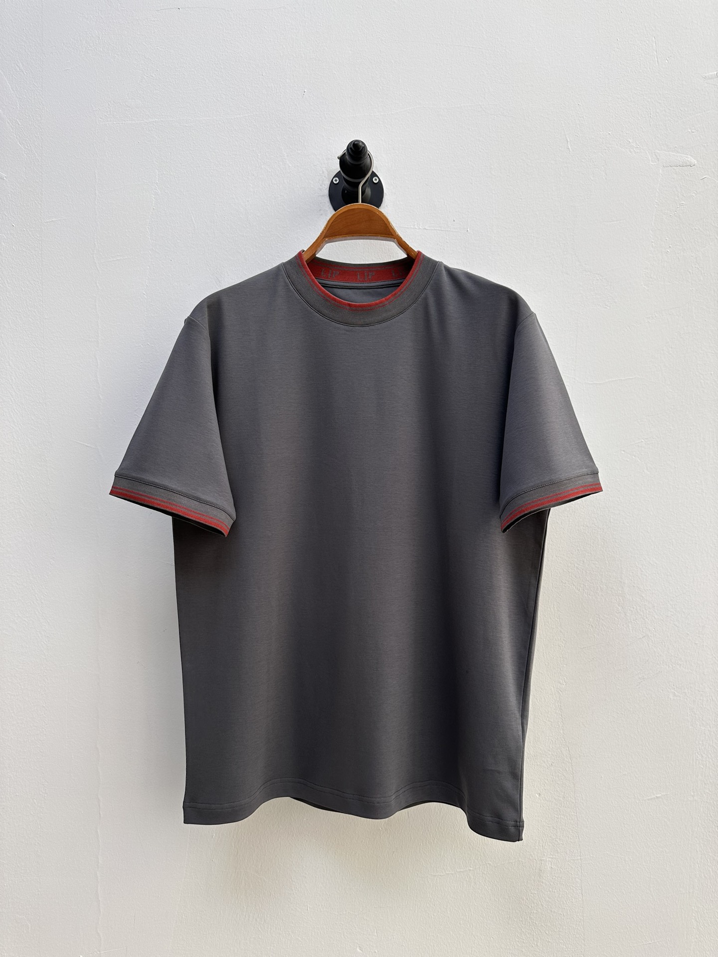 Loro Piana Vêtements T-Shirt Gris Blanc Coton Tricot mercerisé Série d’été A108270