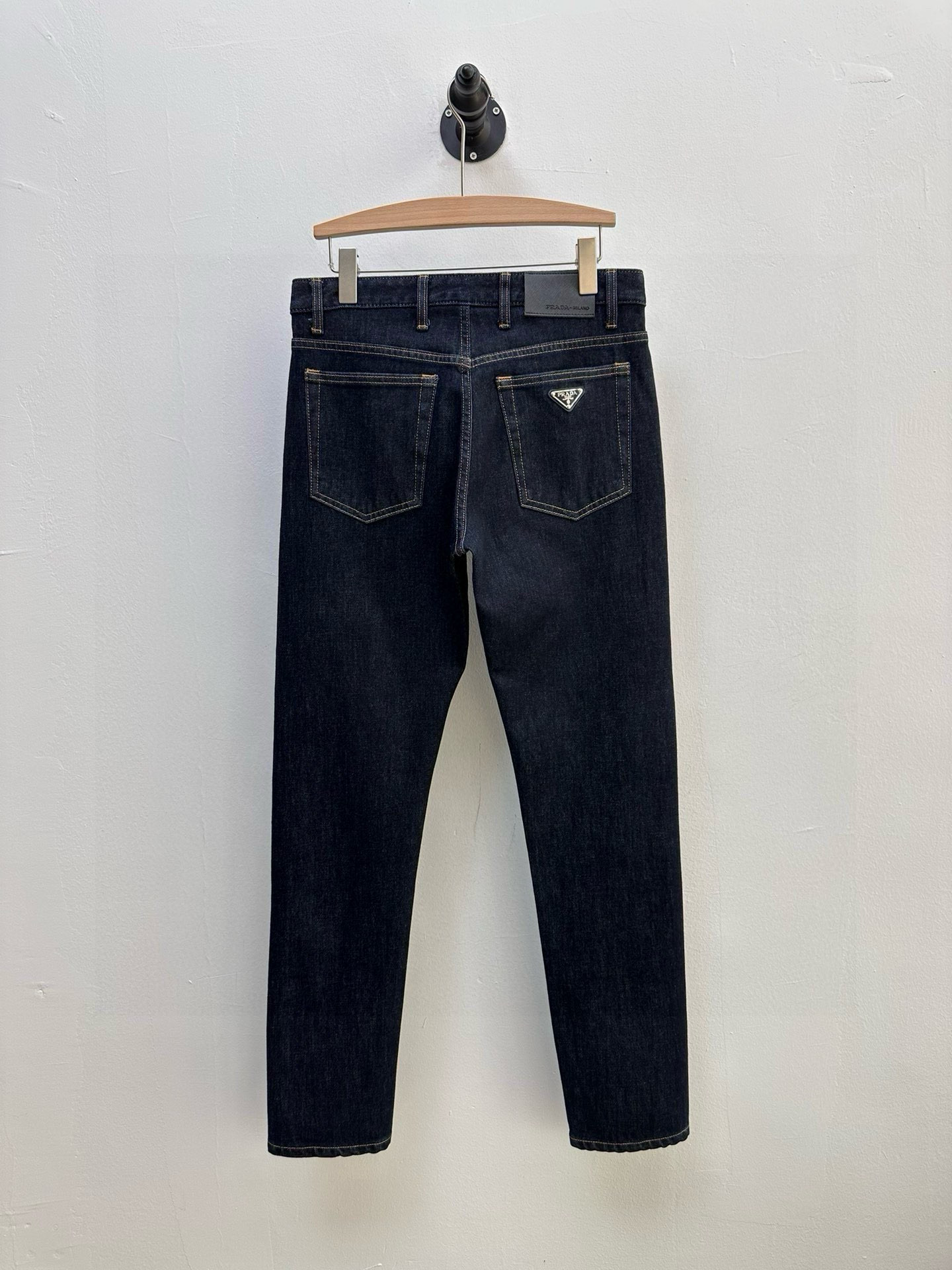 PR·五口袋丹尼牛仔裤、代工厂出品。早秋新品·经典五袋款选用日本丹宁牛仔布、有弹性、质地柔软、穿着舒适、