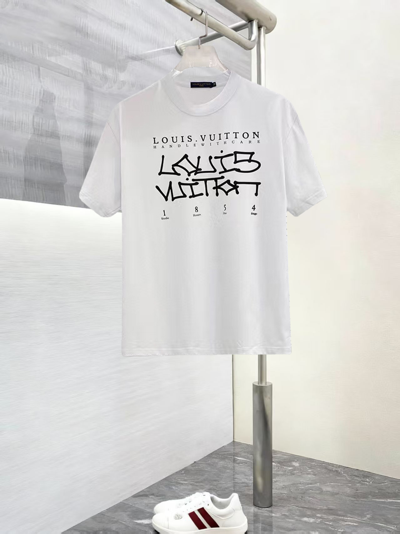 Louis Vuitton T-Shirt 13909