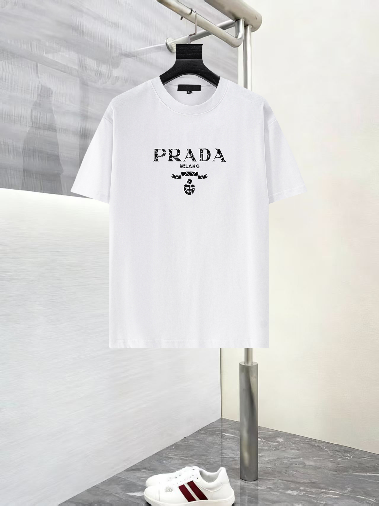 Prada T-Shirt 13902