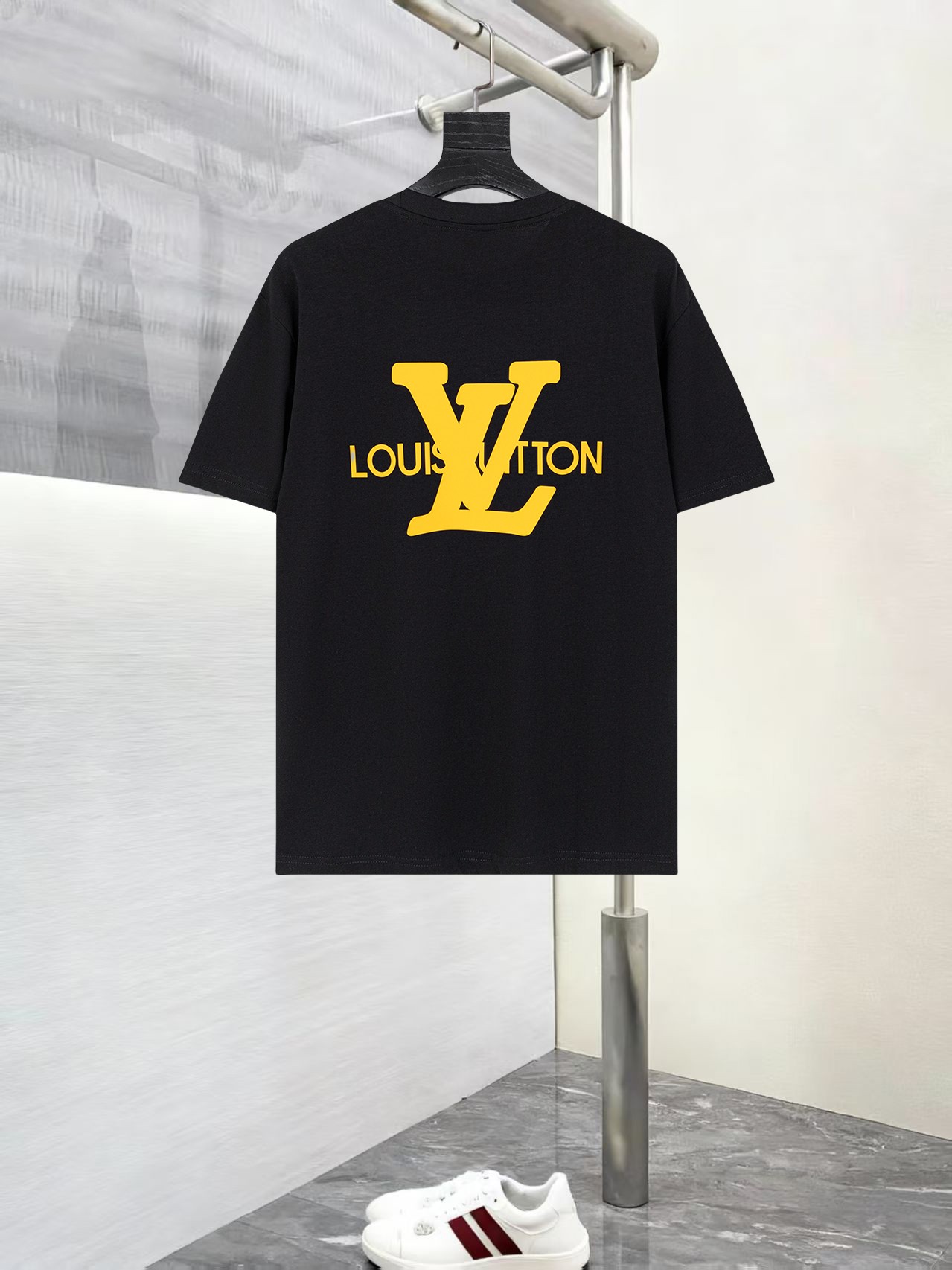 Alternative view of Louis Vuitton T-Shirt 13899