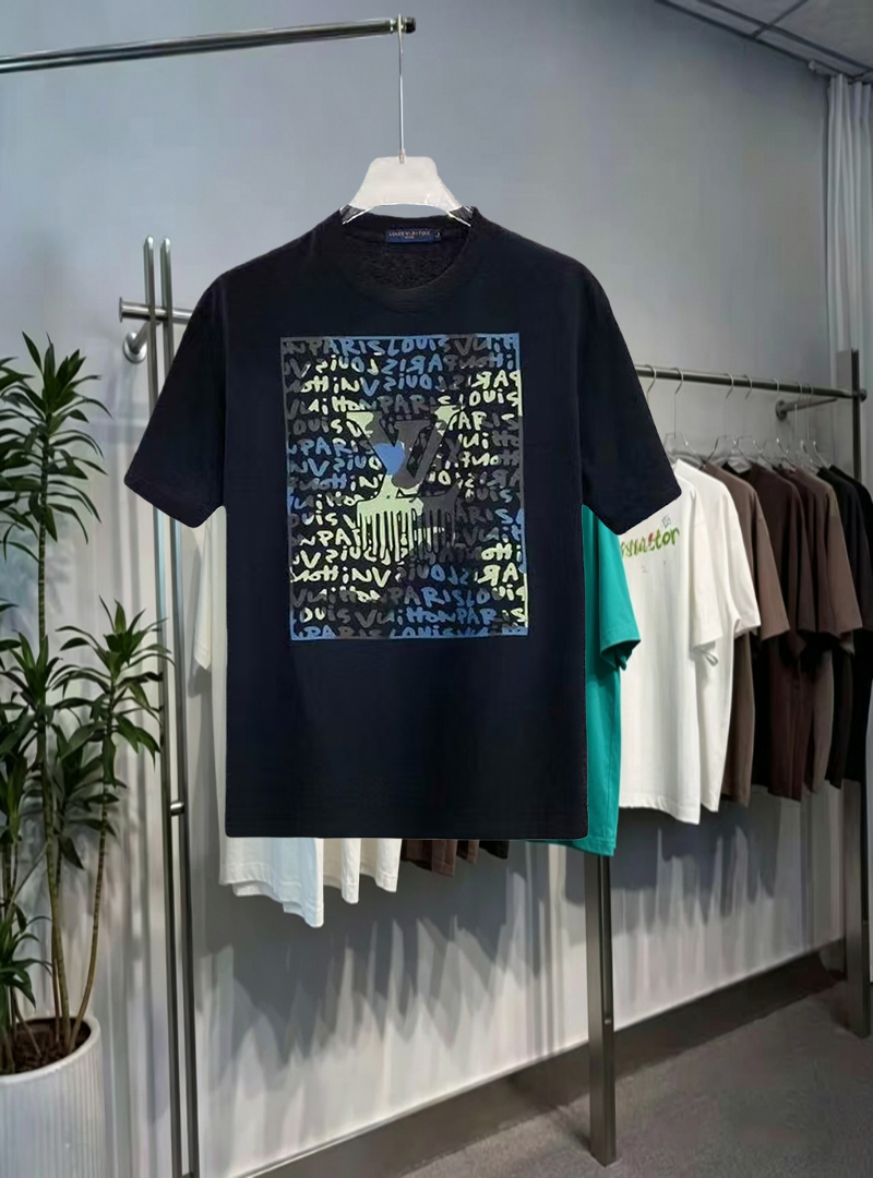Louis Vuitton T-Shirt 13867