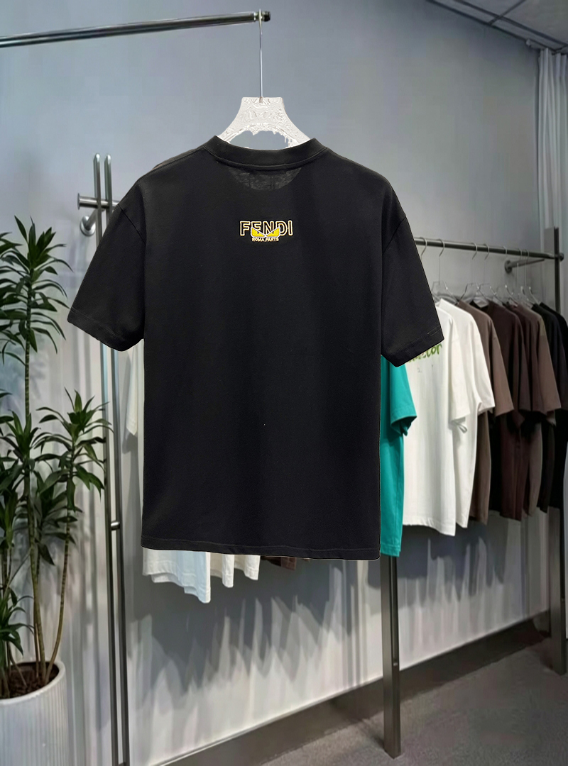 Alternative view of Fendi T-Shirt 13851