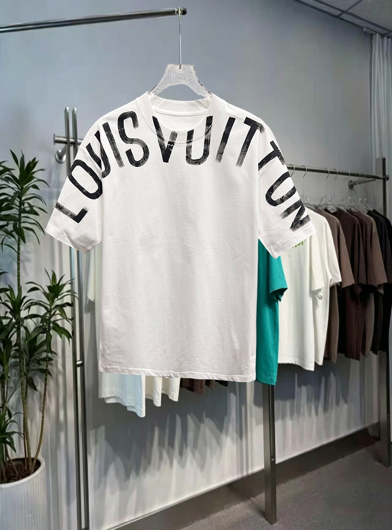 Louis Vuitton T-Shirt 13830