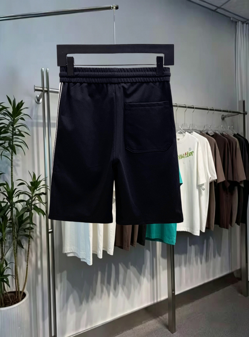 Alternative view of Shorts 13814