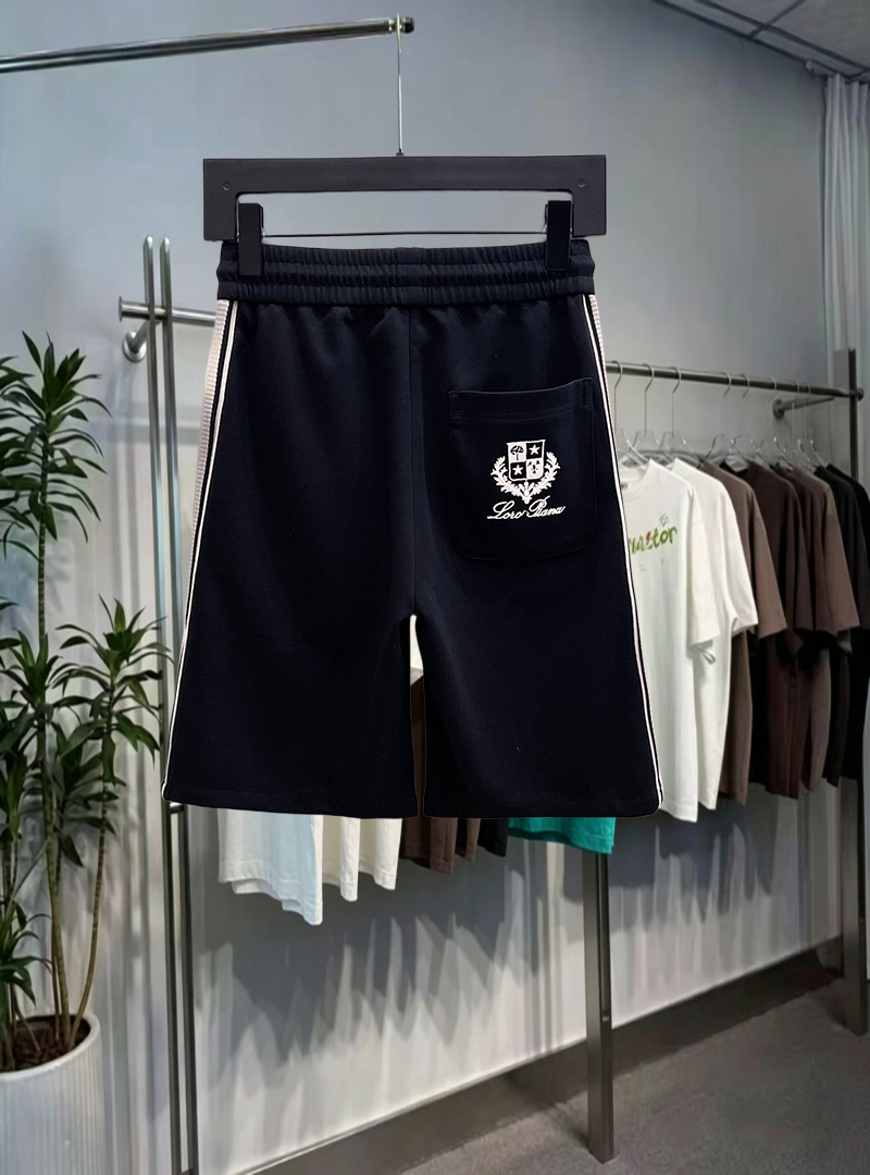 Alternative view of Shorts 13812