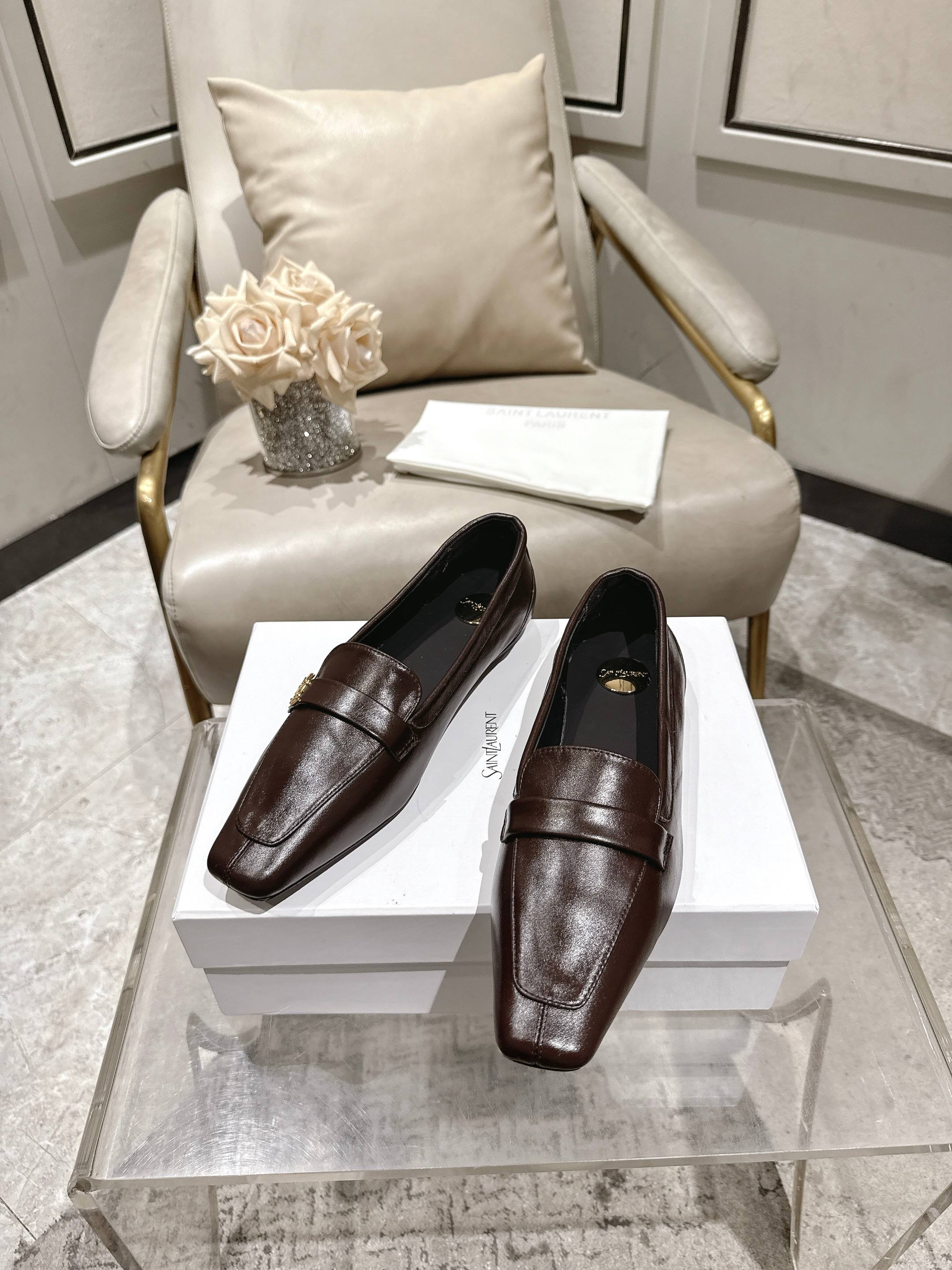 Saint Laurent Classic Luxury Leather Shoe Loafer Ref.51165B4A 3