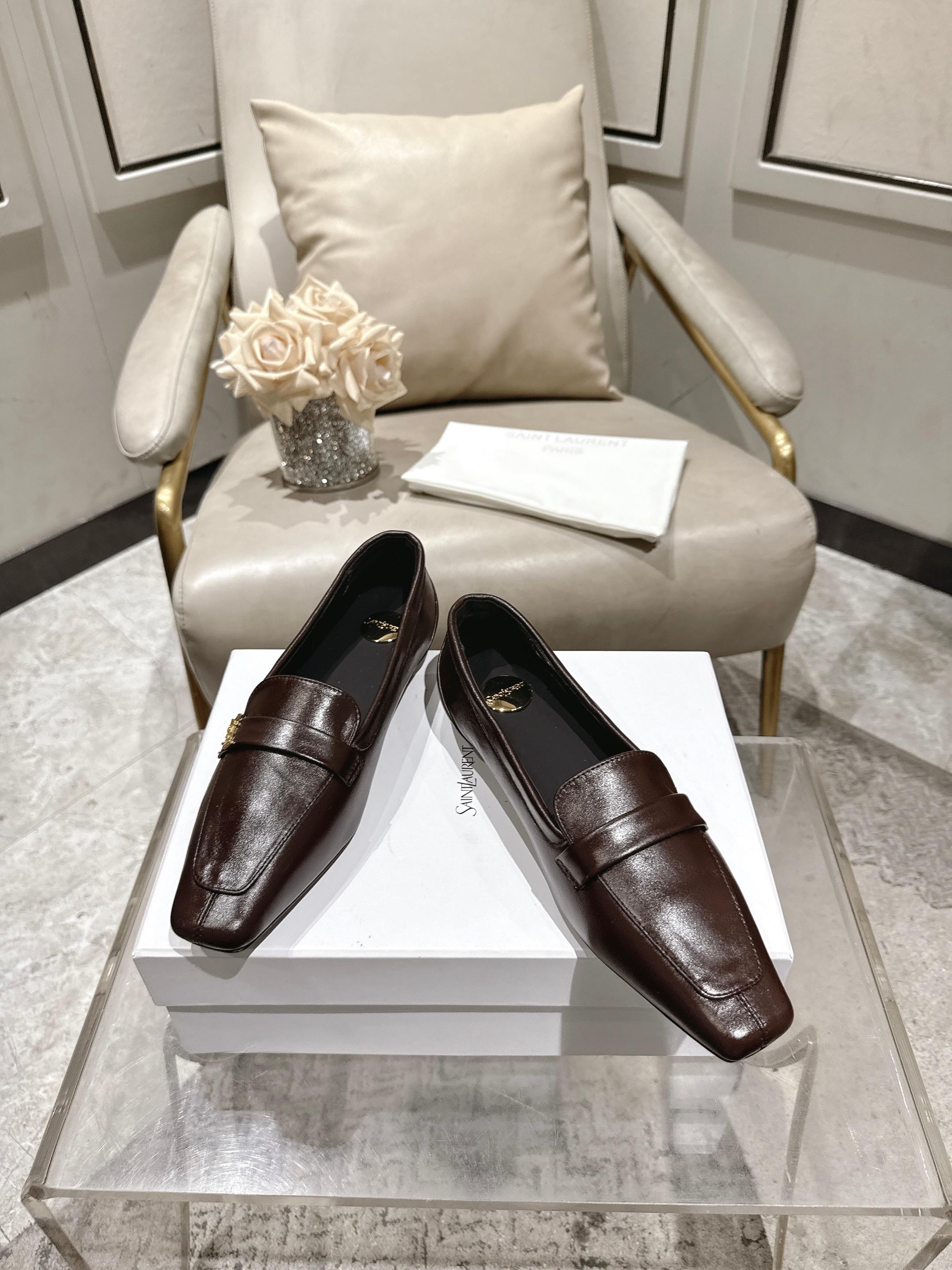 Saint Laurent Classic Luxury Leather Shoe Loafer Ref.51165B4A 2