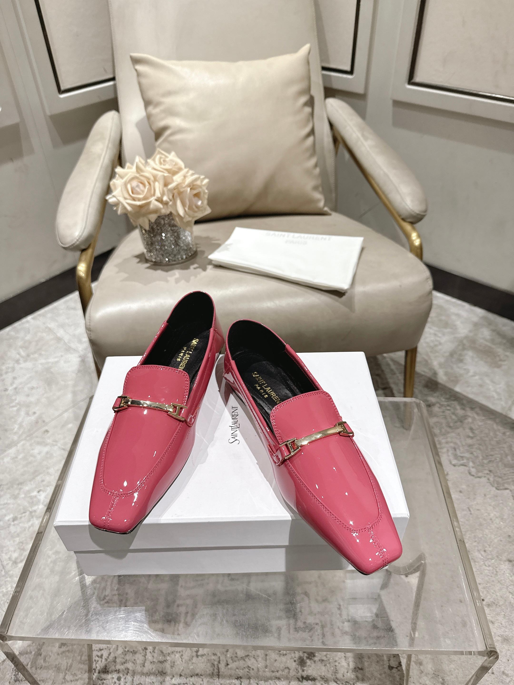 Saint Laurent Classic Luxury Leather Shoe Loafer Ref 2