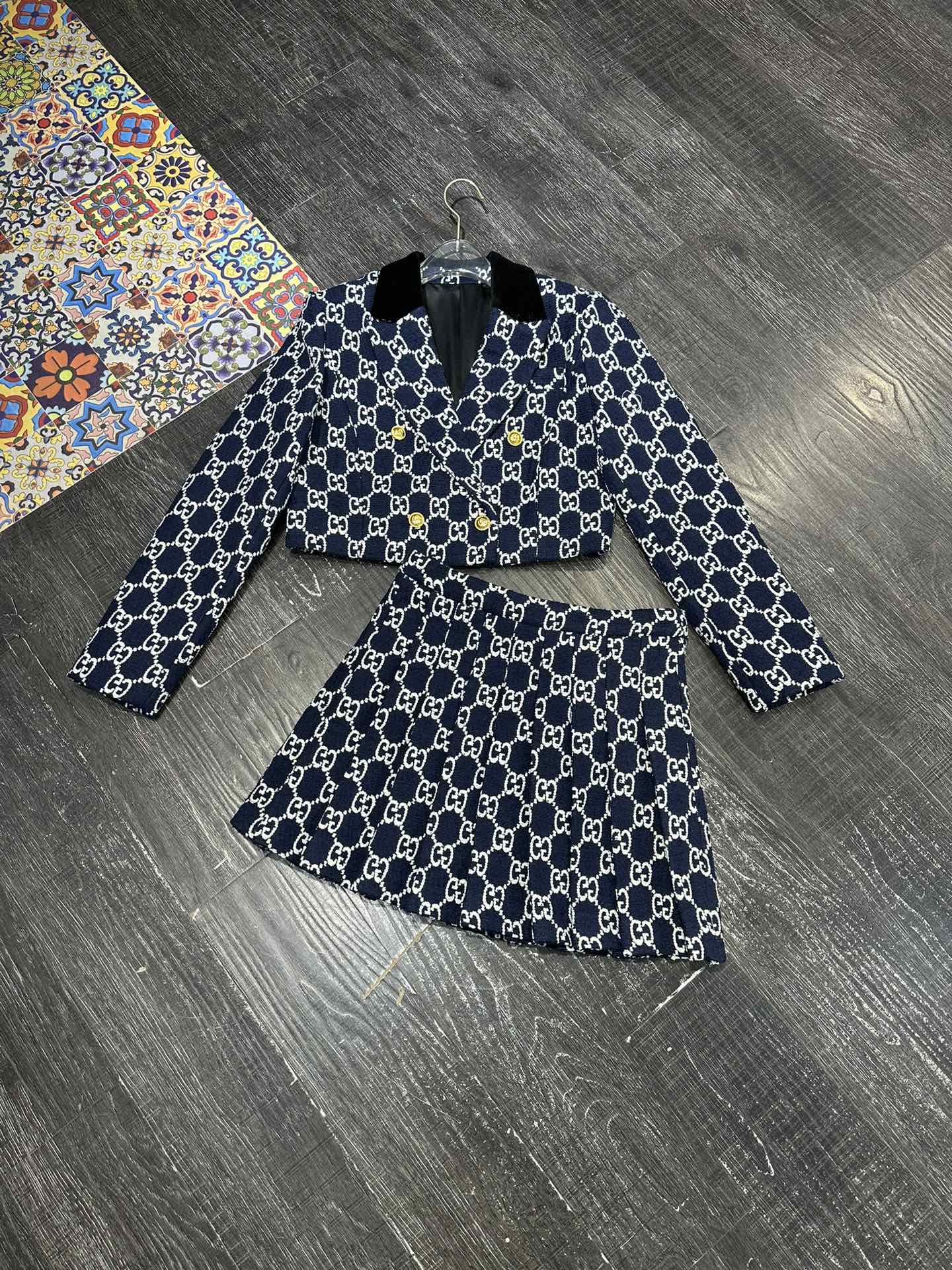Stylish High-Quality Women’s Suit with Metal Chain Detail for Autumn/Winter 2024 - 图片 4