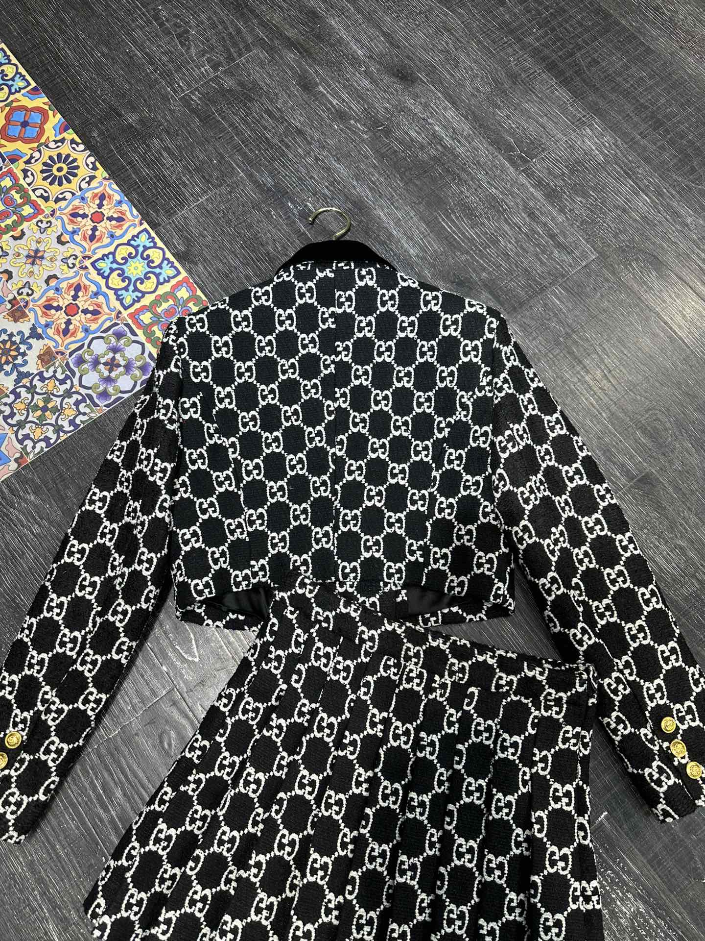 2024 Autumn & Winter Women’s Suit: High-Quality, Stylish, Colorful with Metal Chain Detail - 图片 9