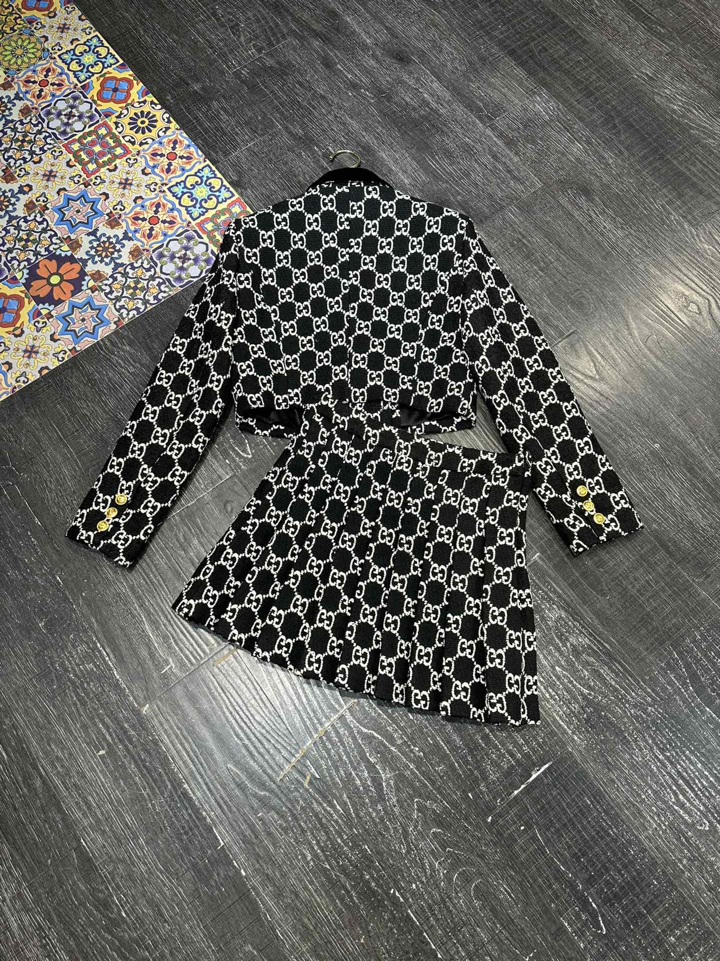 2024 Autumn & Winter Women’s Suit: High-Quality, Stylish, Colorful with Metal Chain Detail - 图片 8